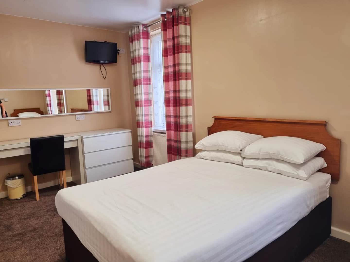 The Beechfield Hotel