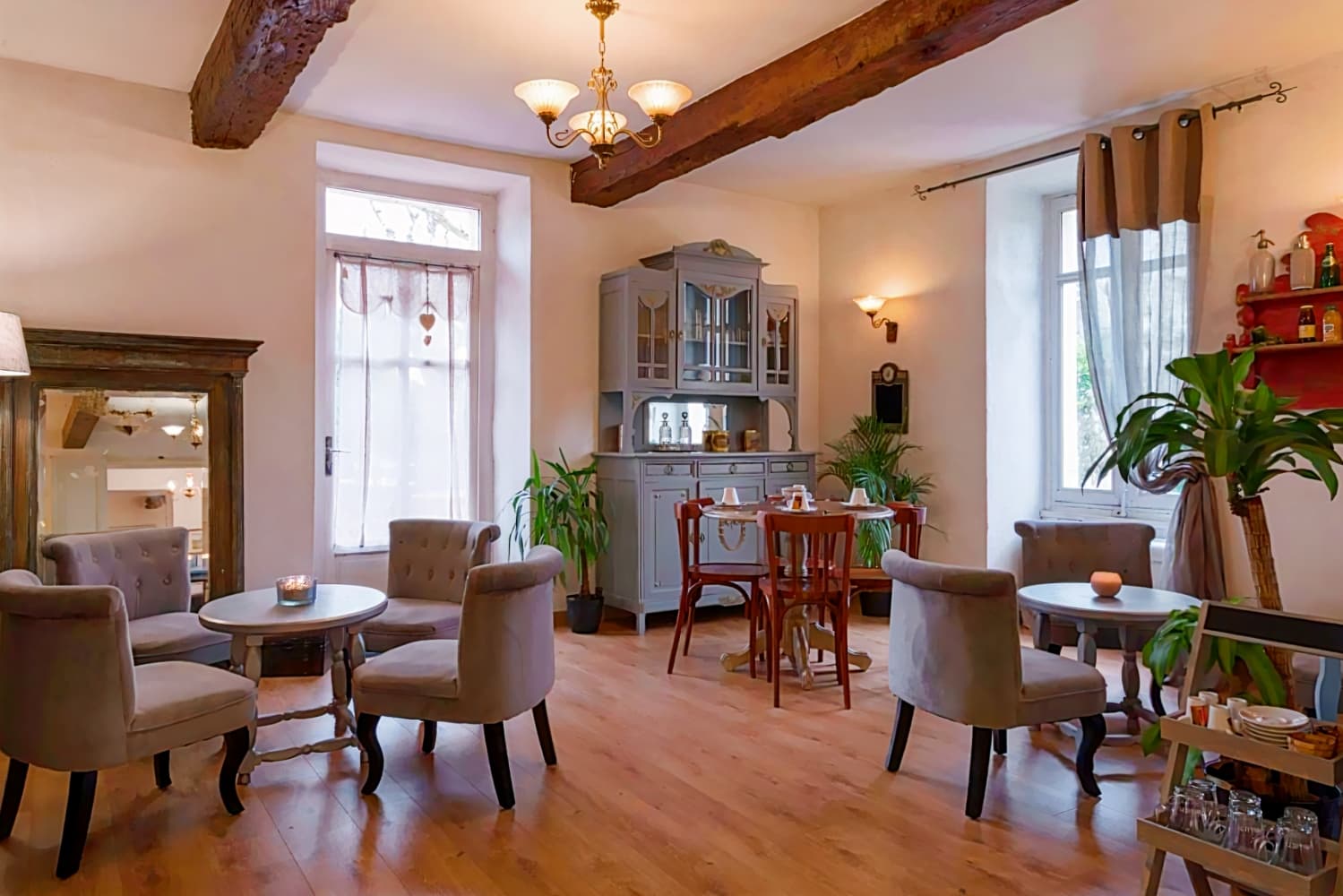 The Originals Hôtel du Parc Avignon Est