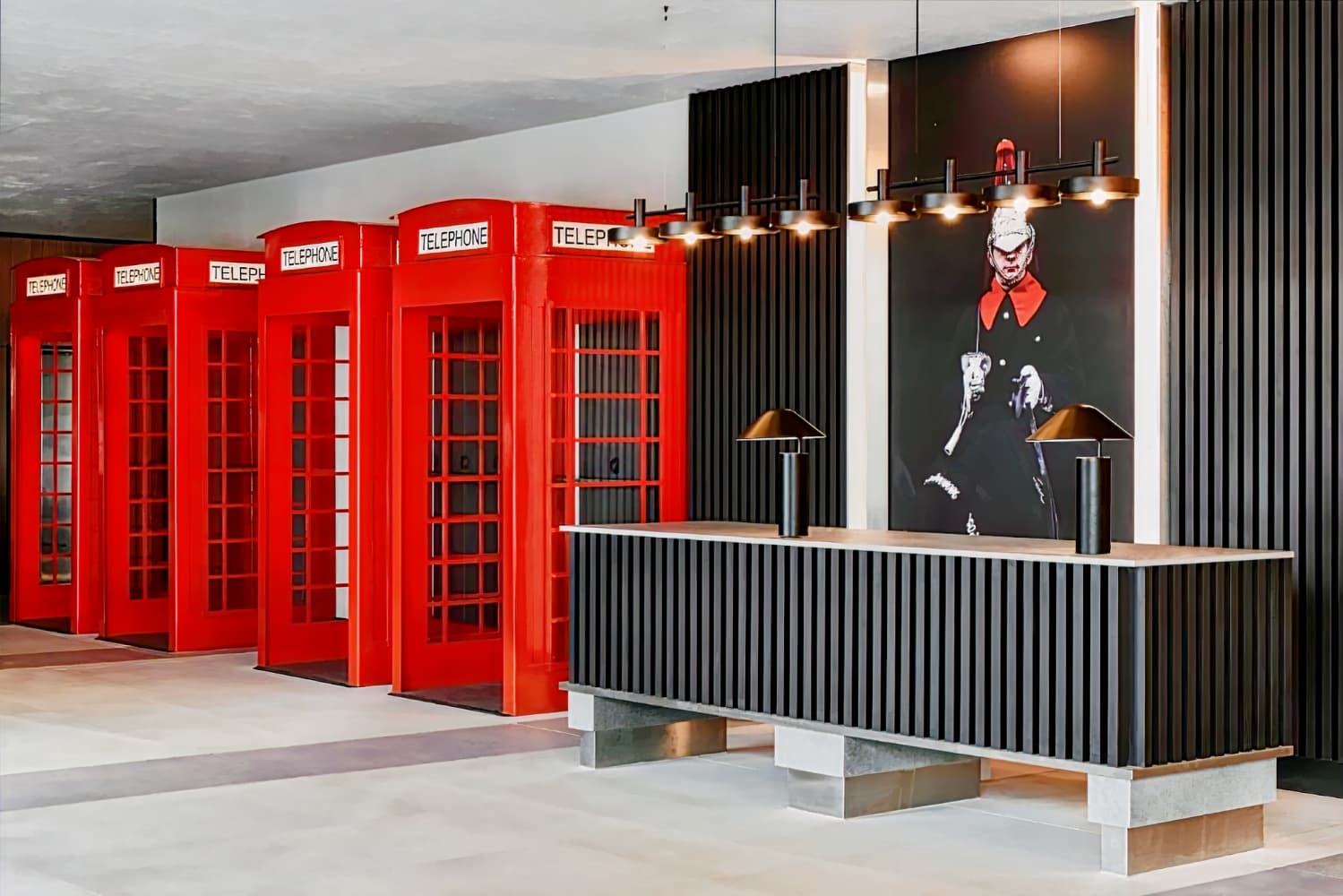 Radisson RED Heathrow