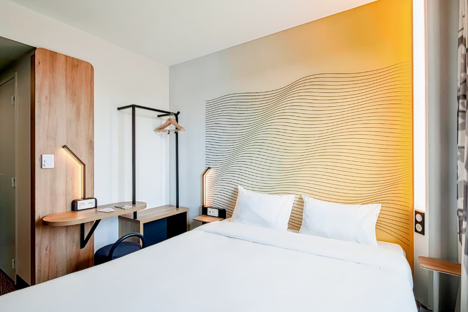 B&B Hôtel Compiègne