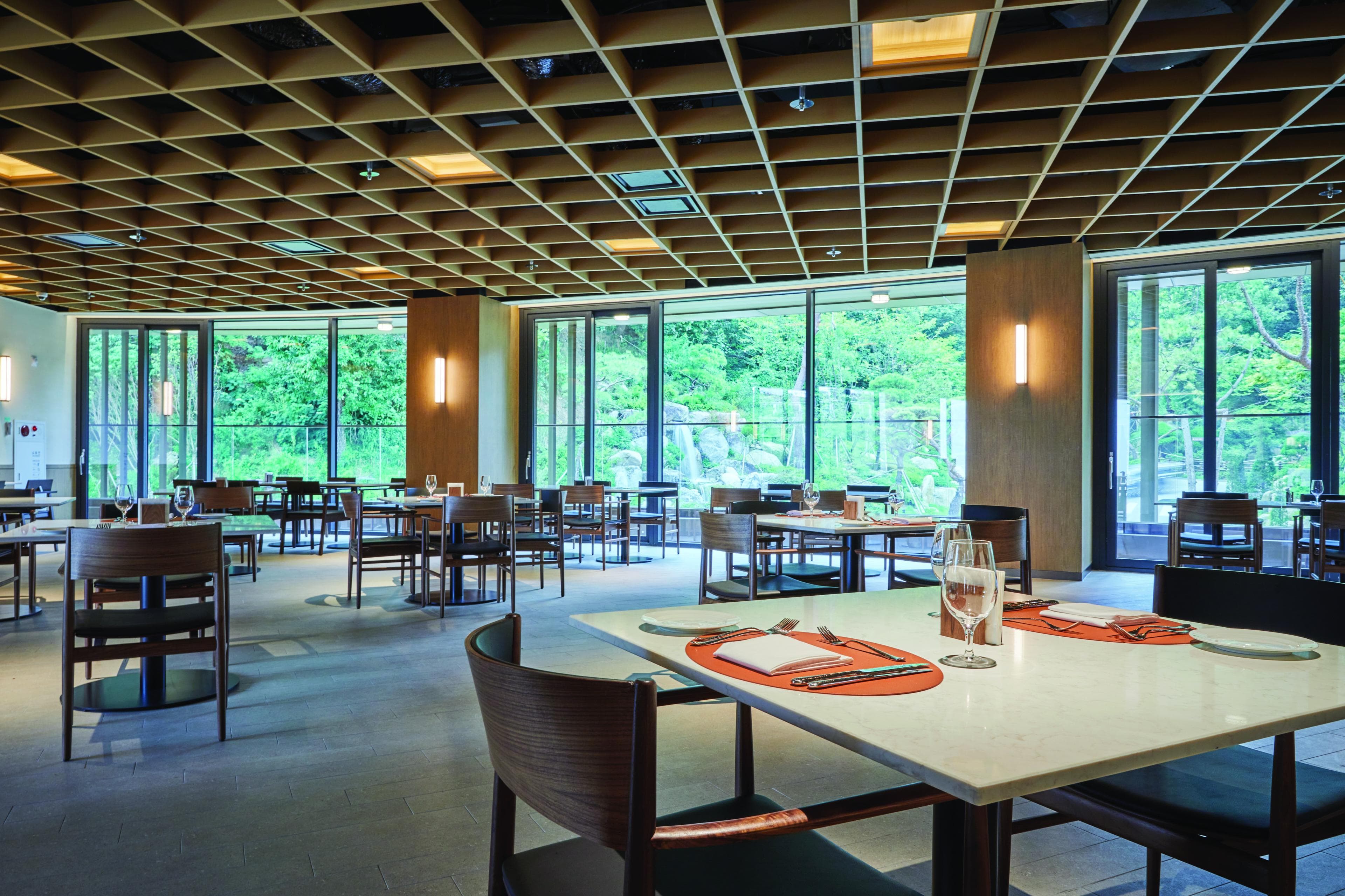 Paraspara Seoul  파라스파라 서울