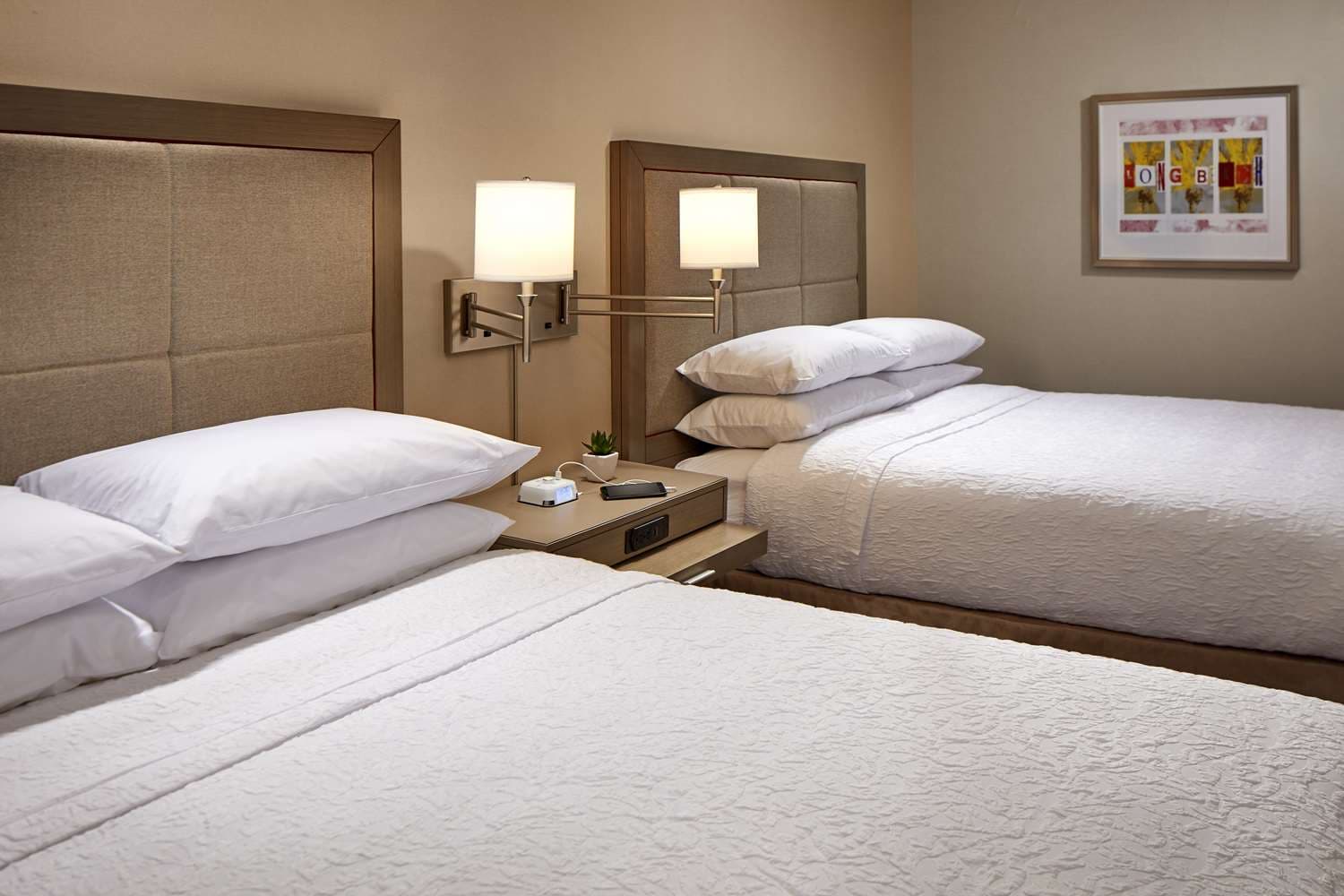 Hampton Inn Long Beach Airport