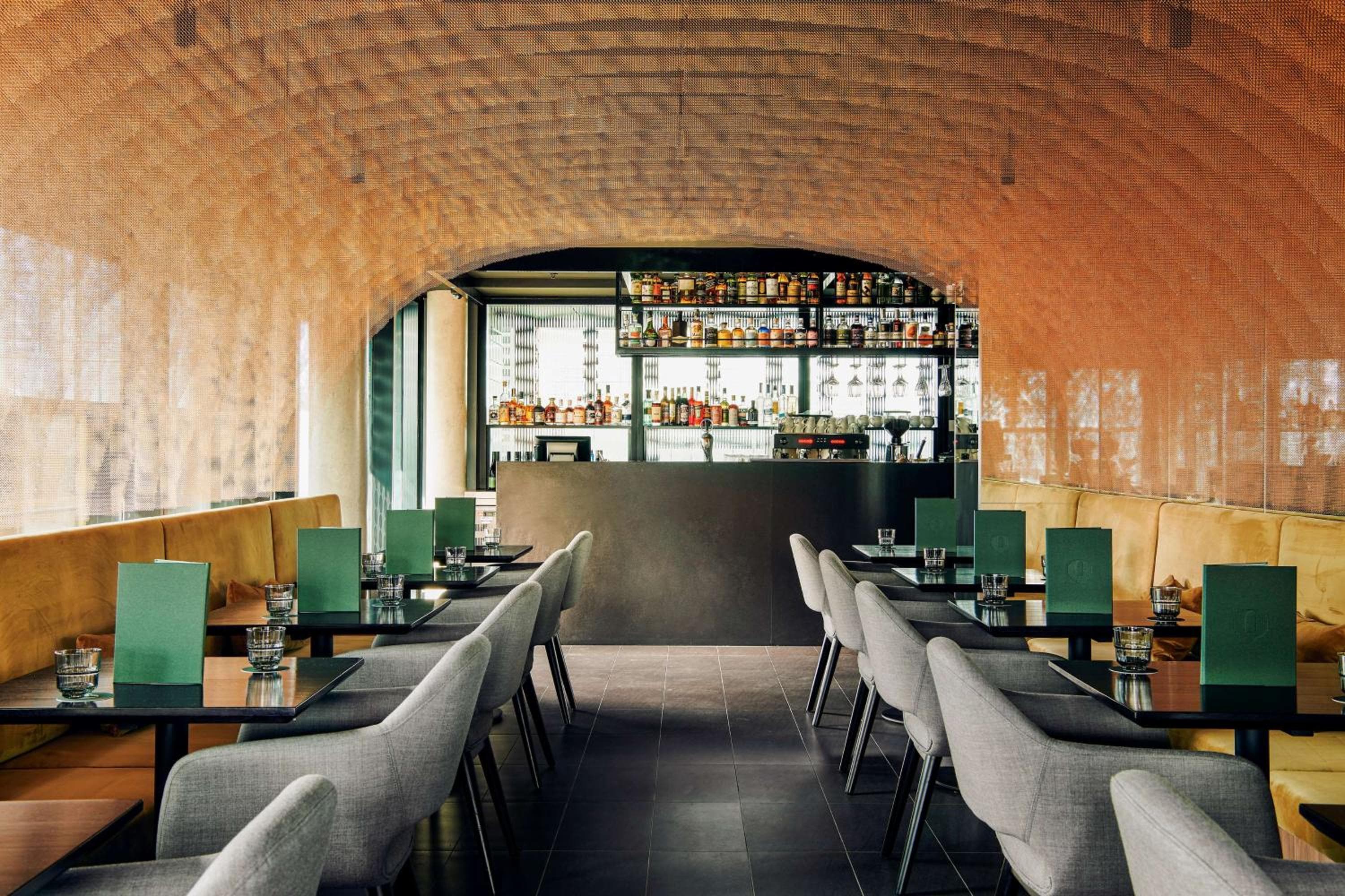 Quincy Hotel Melbourne