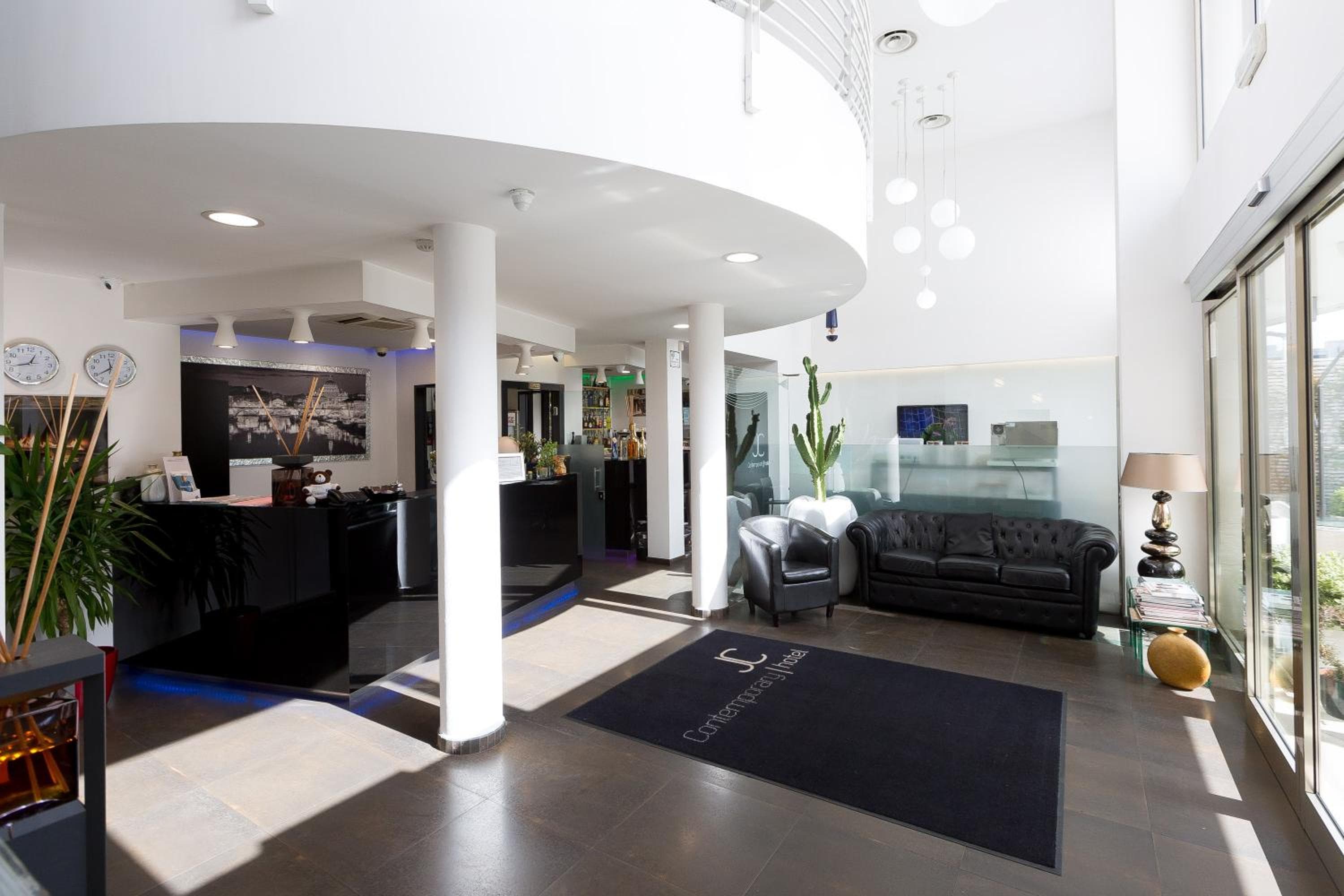 JC Contemporary Hotel