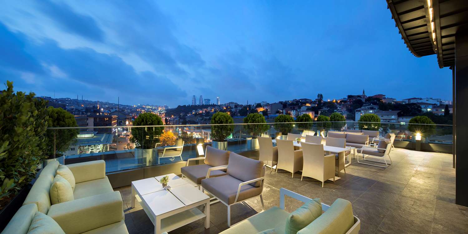 DoubleTree by Hilton Istanbul - Piyalepasa