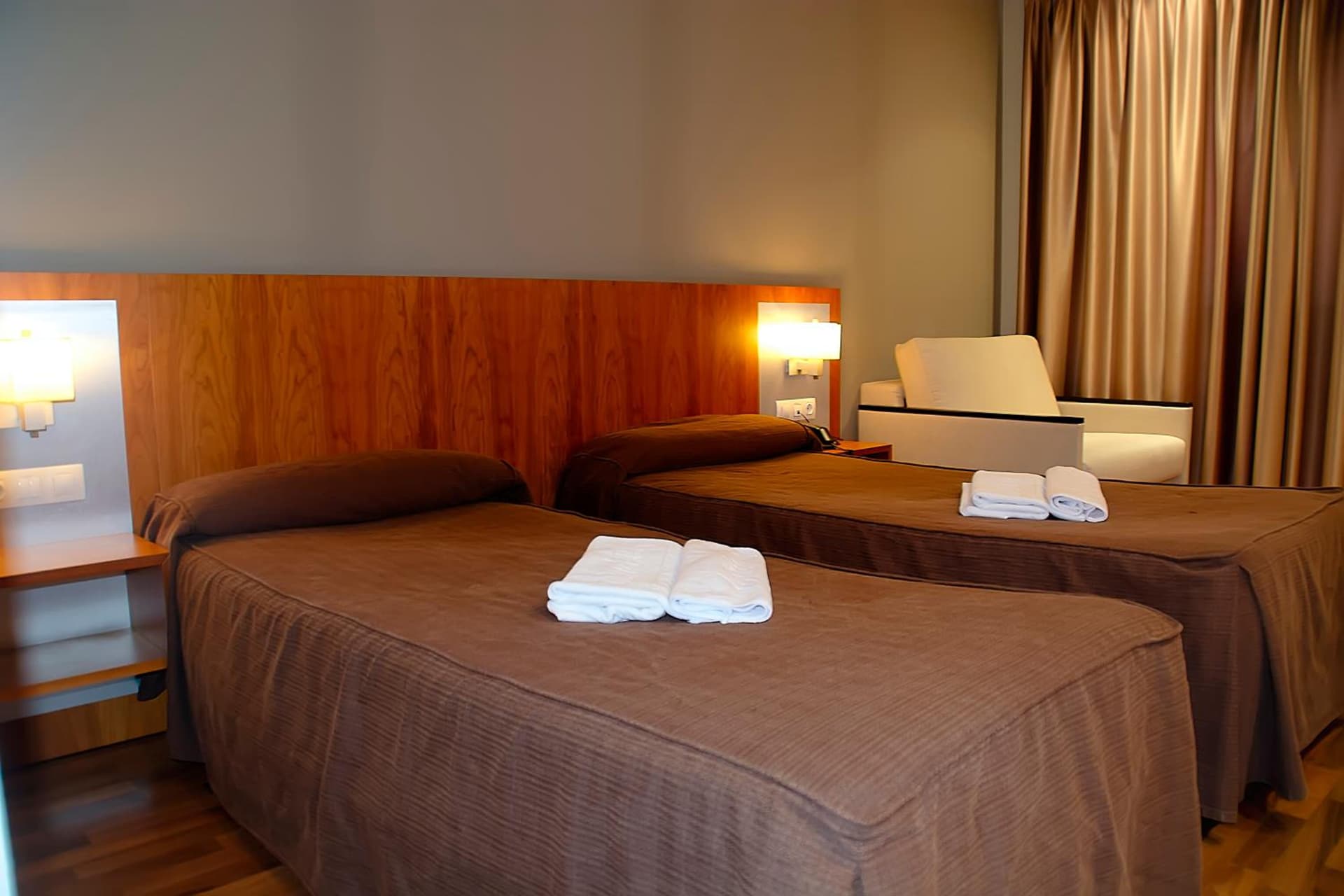 Hotel AS Torrent