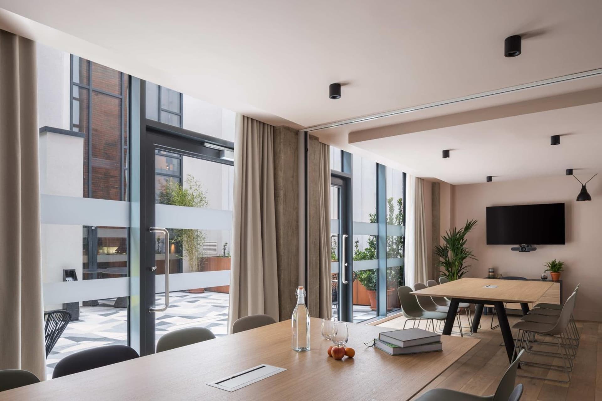 Zanzibar Locke, Ha’penny Bridge - Dublin