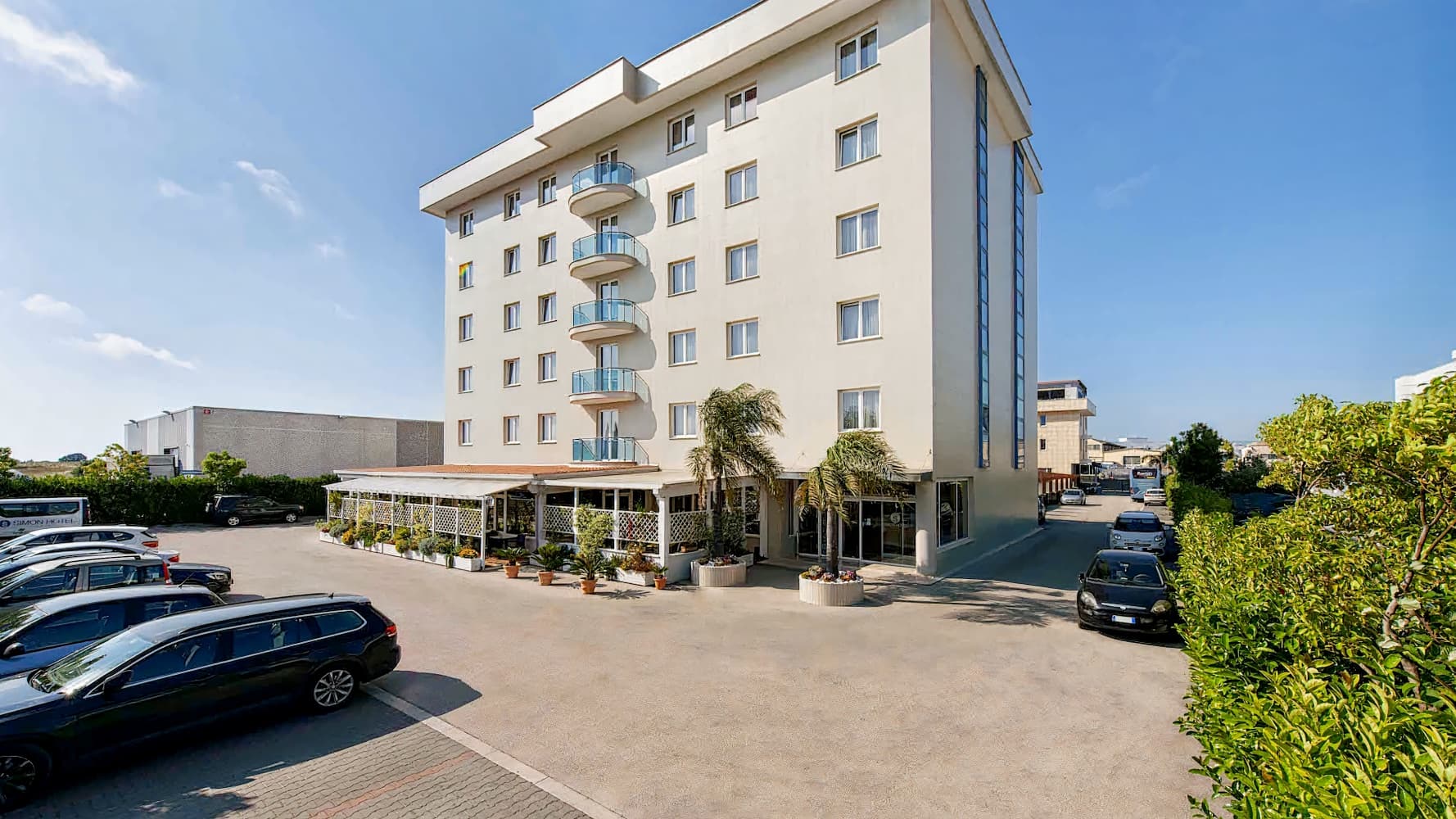 Simon Hotel Pomezia