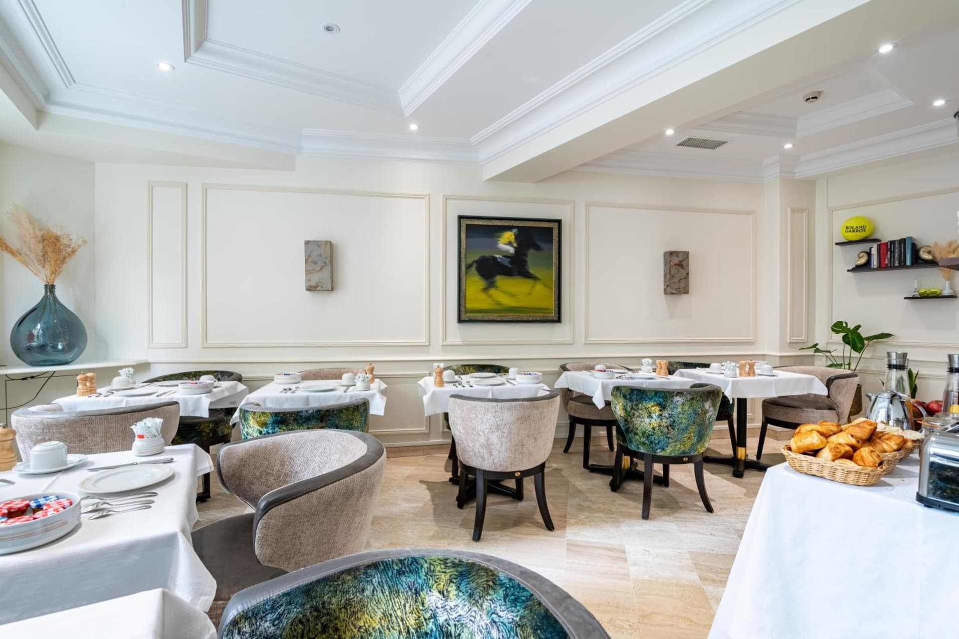 Queen's Boutique Hotel