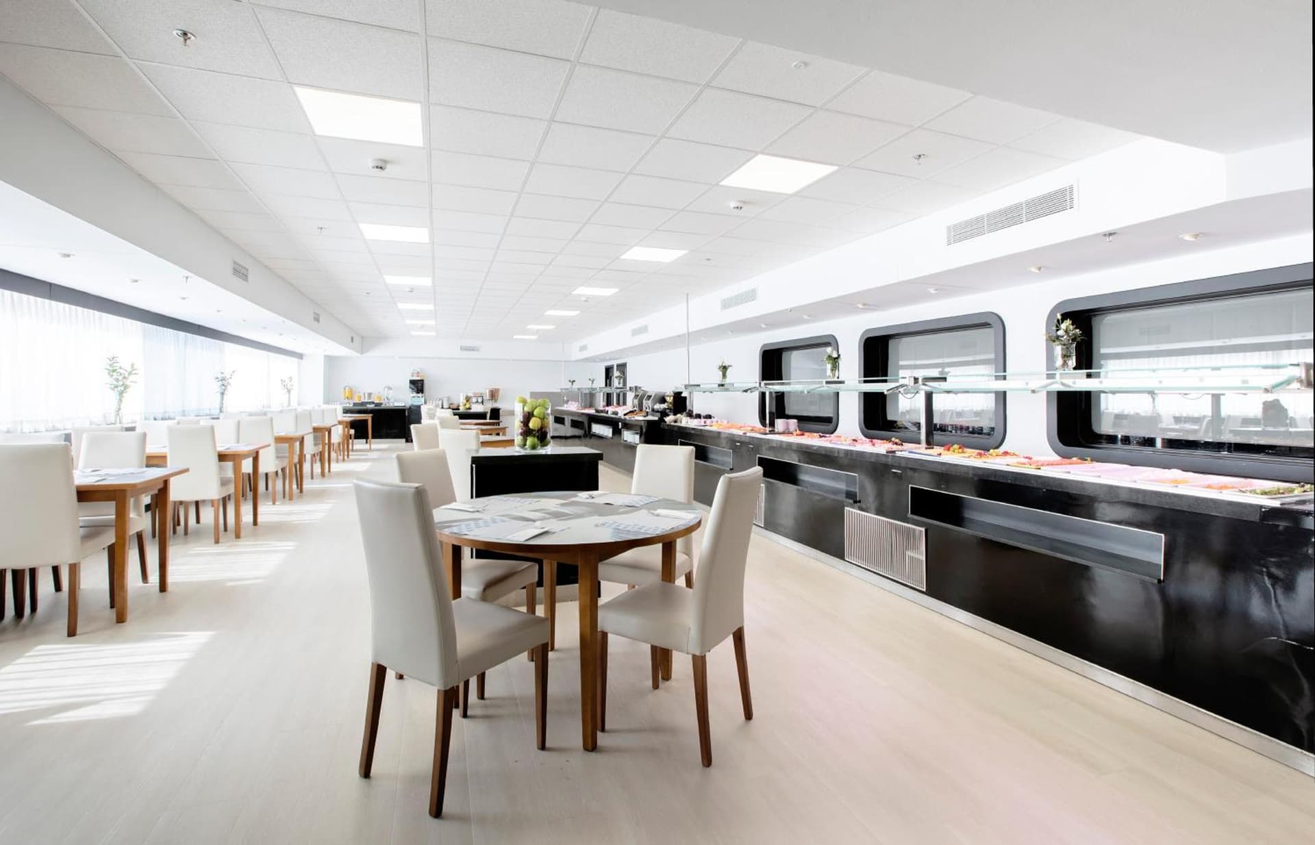 Hotel Chamartin The One