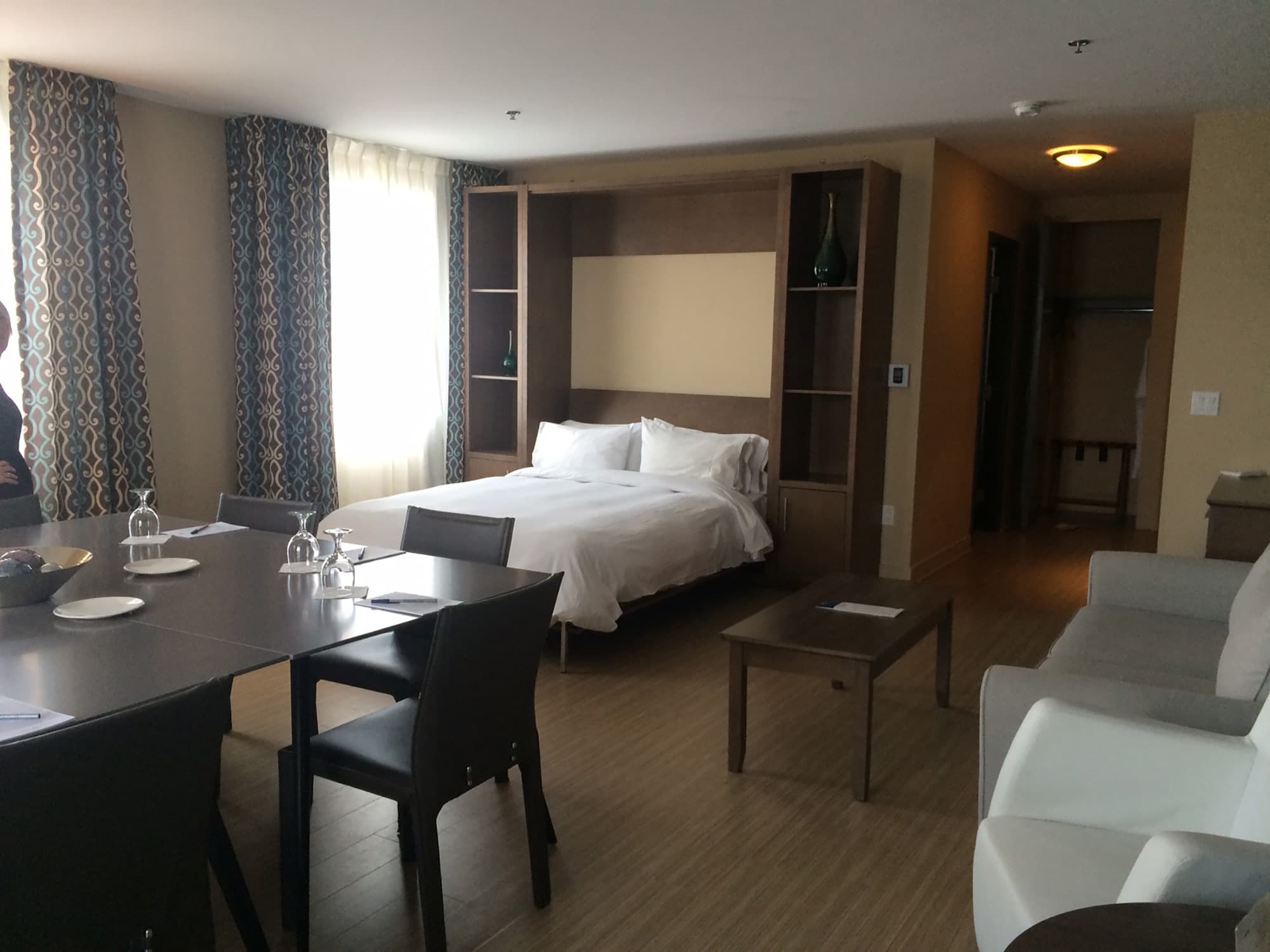 Imperia Hôtel & Suites Terrebonne