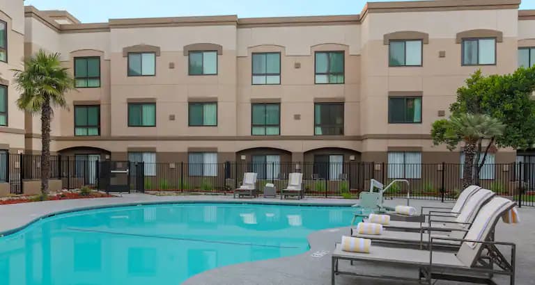 DoubleTree Suites by Hilton Sacramento-Rancho Cordova