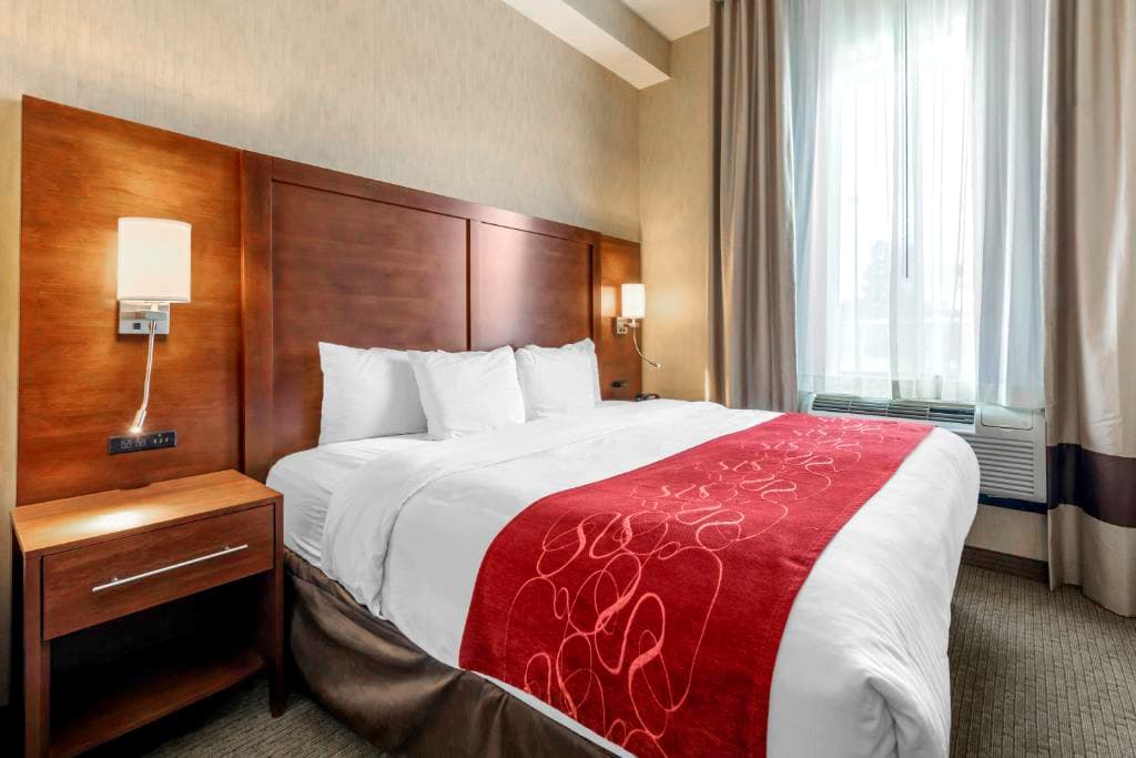 Comfort Suites Near City of Industry - Los Angeles