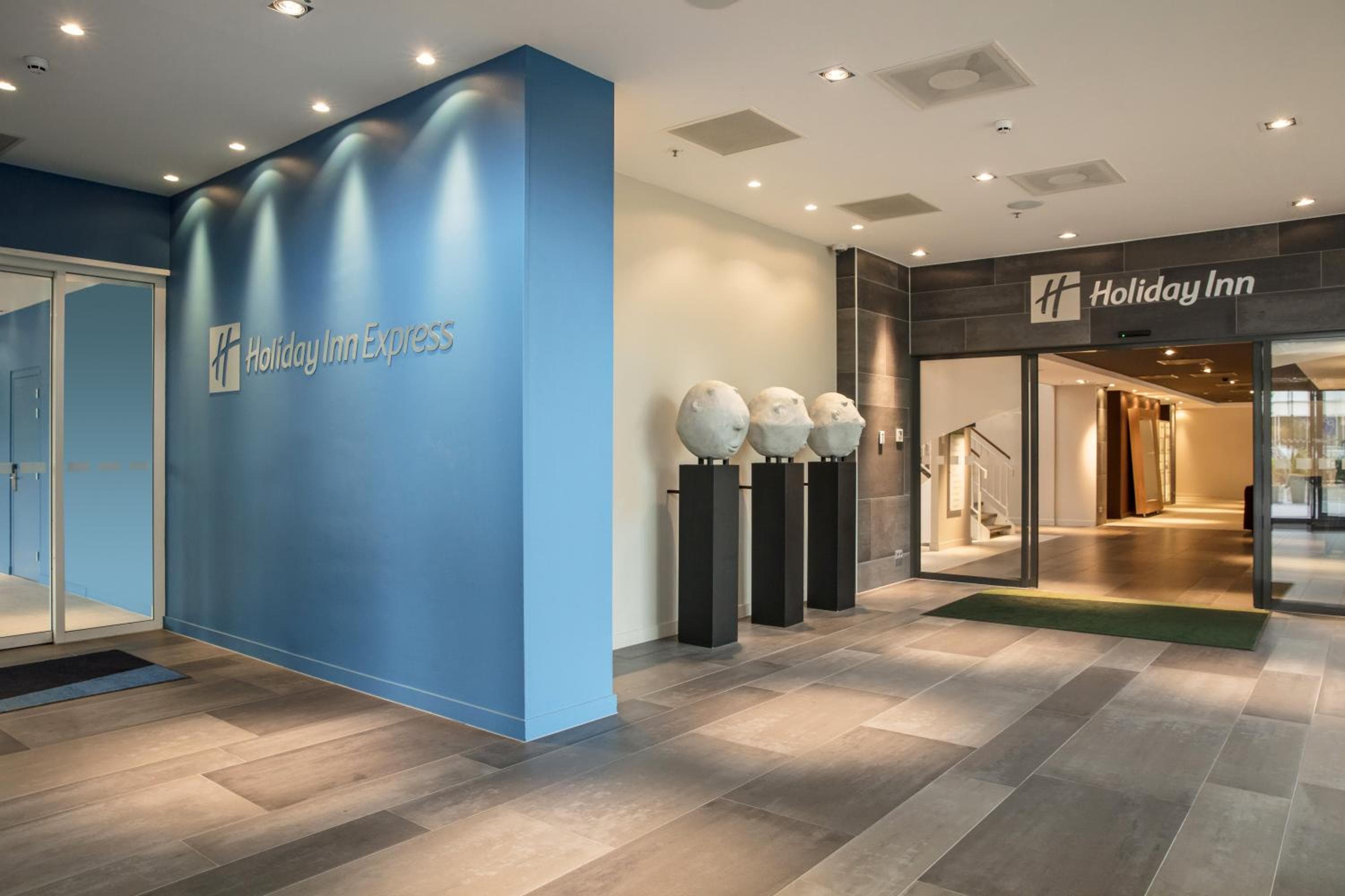 Holiday Inn Express Amsterdam Arena Towers, an IHG Hotel