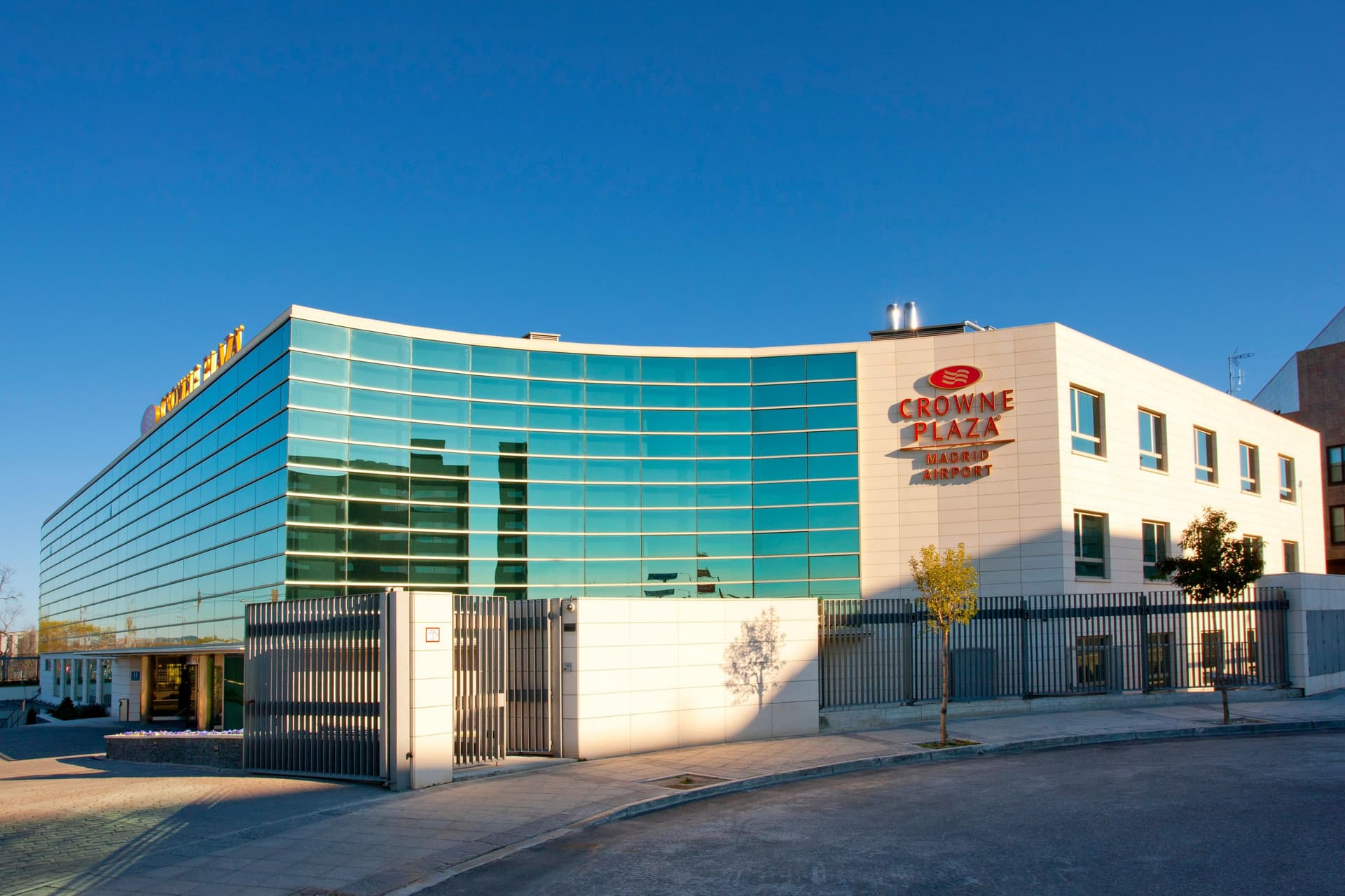 Crowne Plaza Madrid Airport, an IHG Hotel