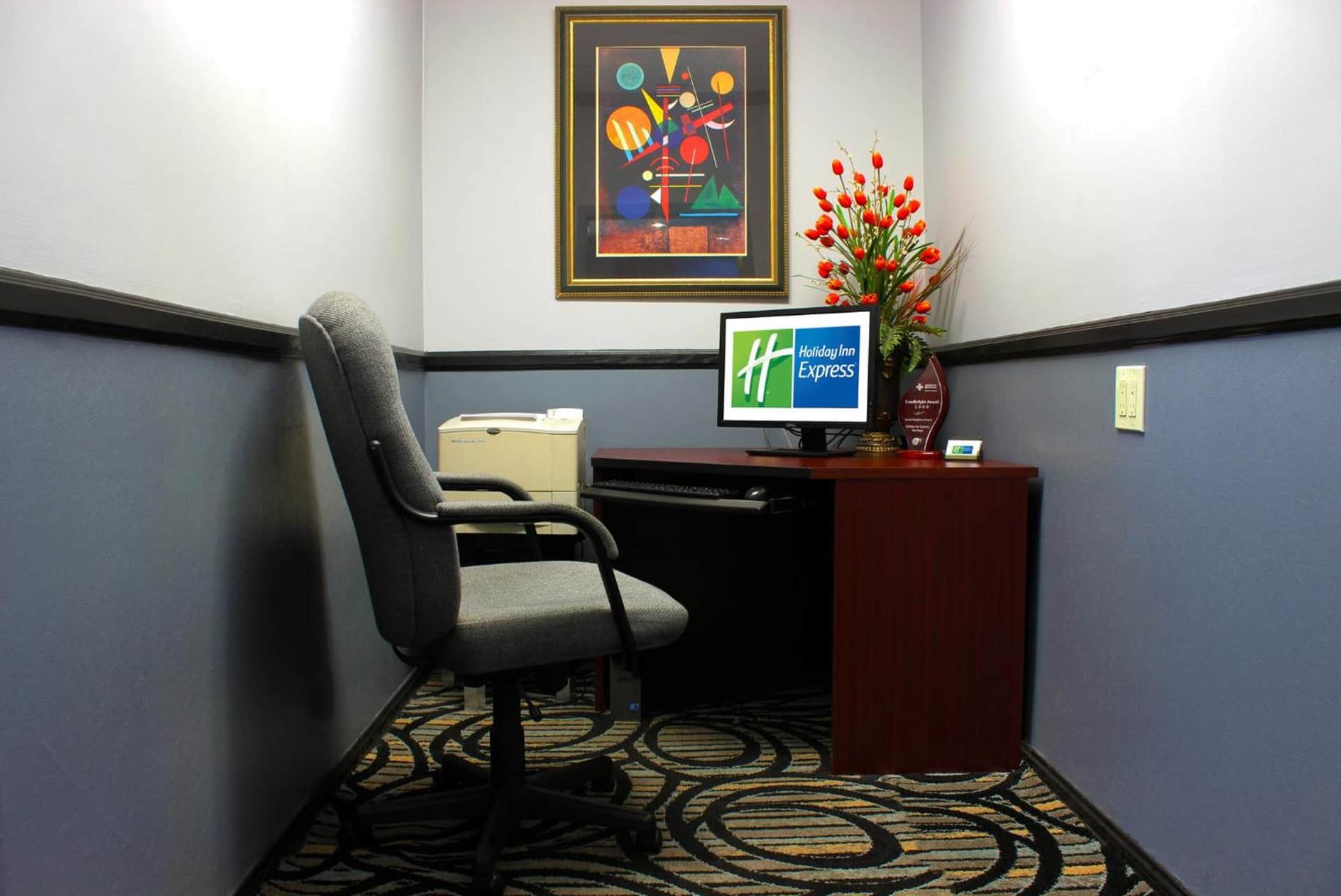 Holiday Inn Express Van Nuys