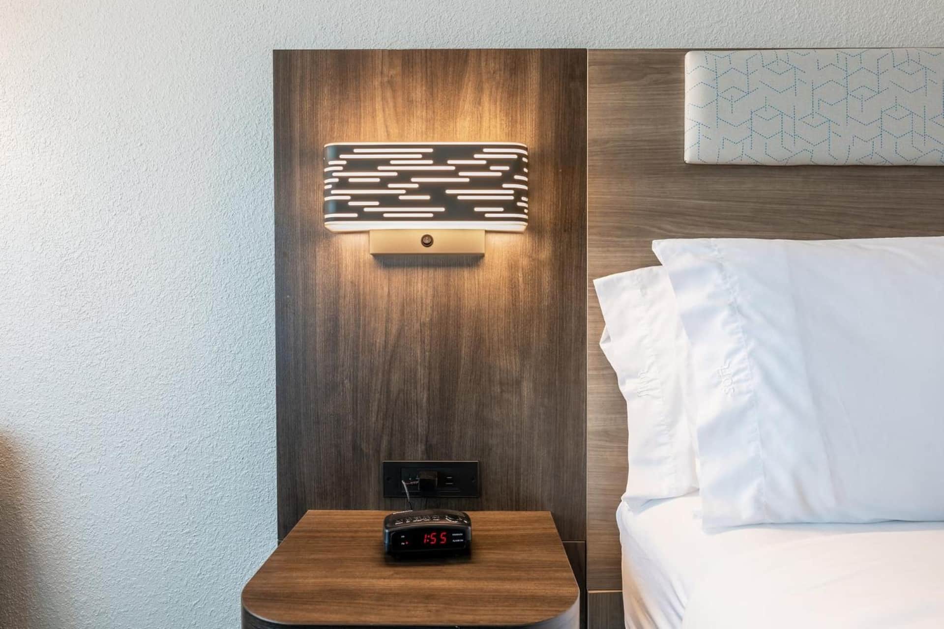 Holiday Inn Express Van Nuys