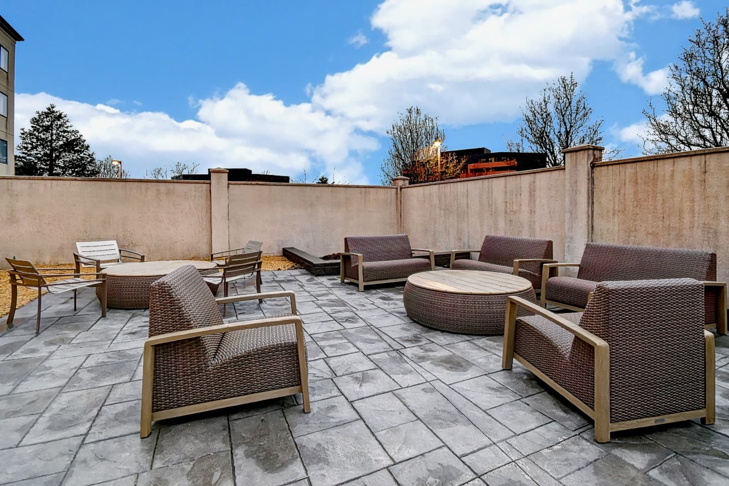 Courtyard by Marriott Cincinnati Airport