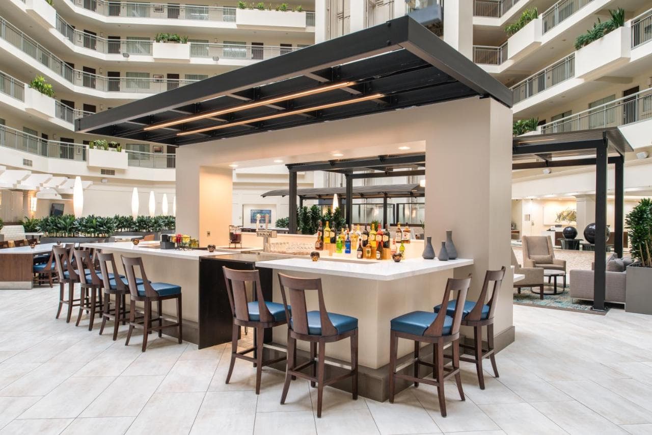 Embassy Suites Seattle - Tacoma International Airport