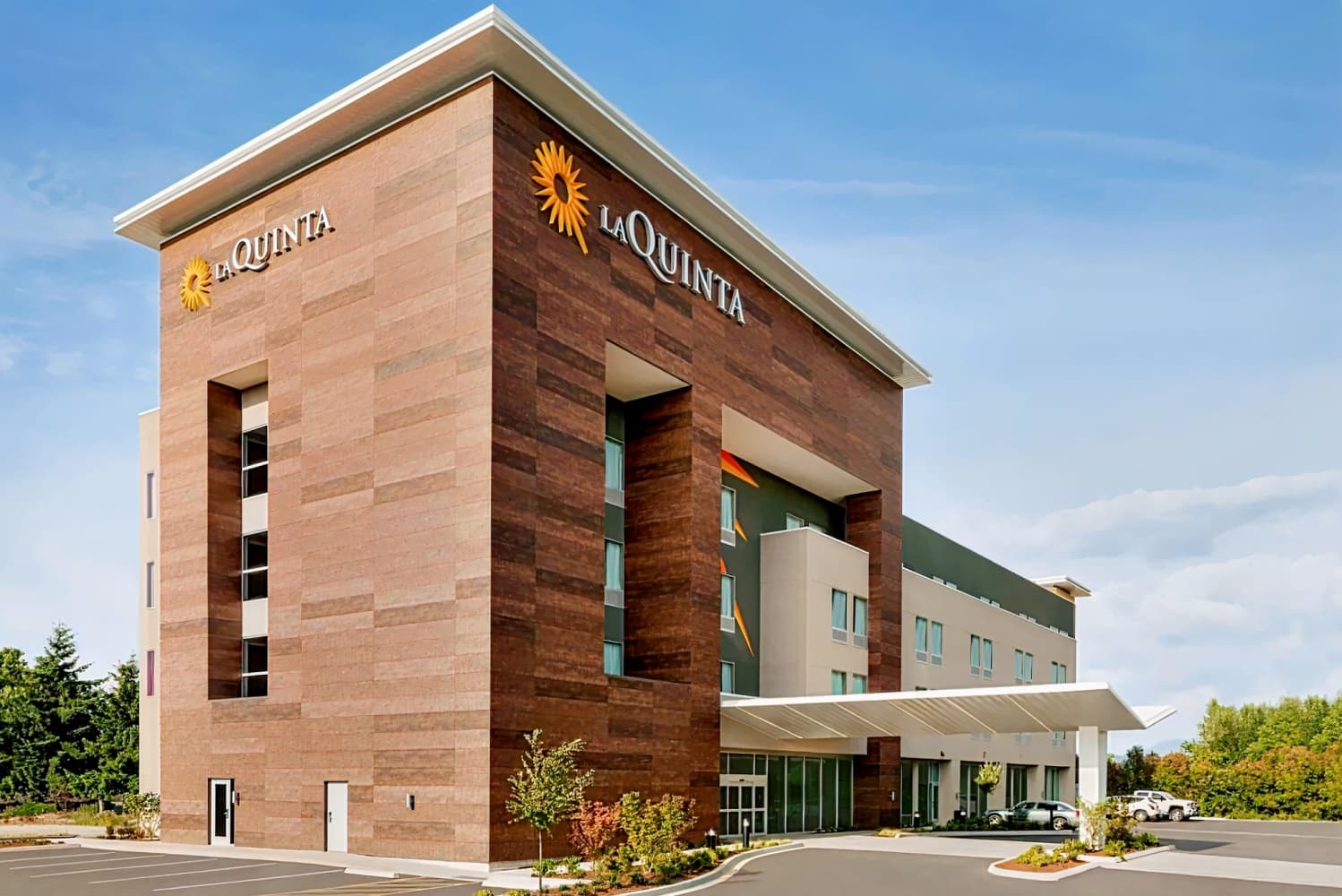 La Quinta Inn & Suites by Wyndham Burlington