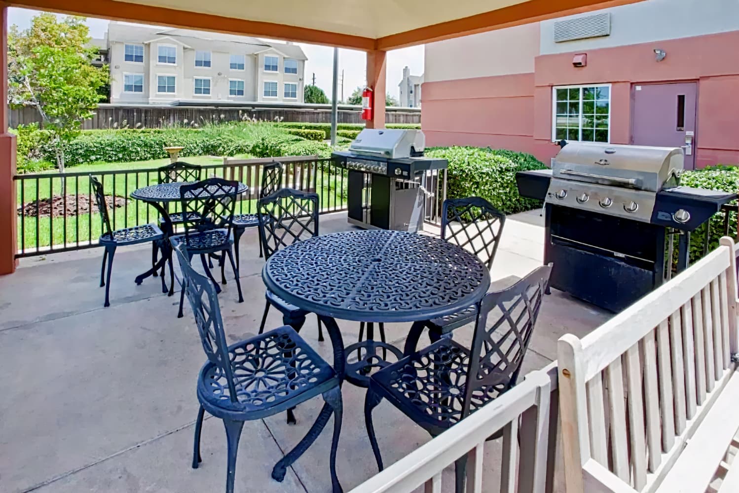 Sonesta Simply Suites Houston W Beltway