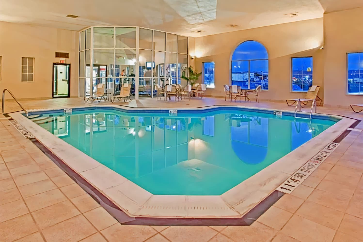 Holiday Inn Express Pittsburgh-Bridgeville