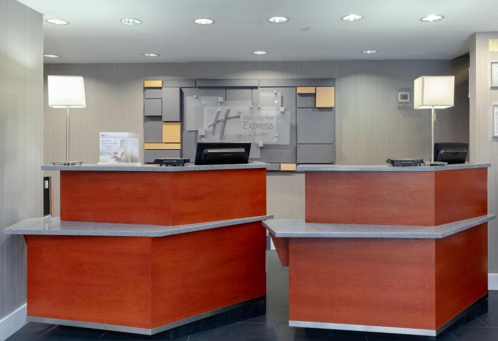 Holiday Inn Express & Suites - Atlanta Downtown, an IHG Hotel