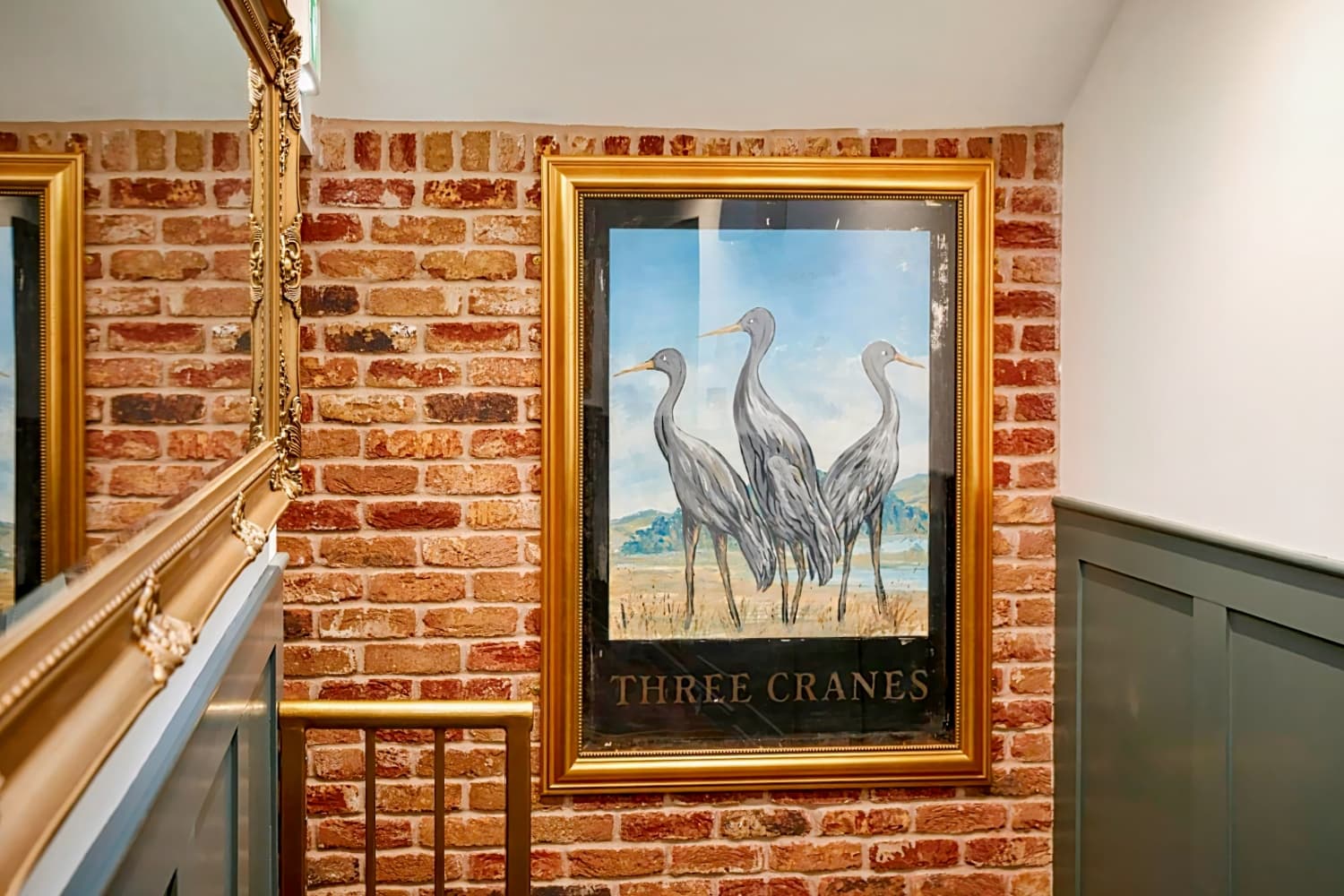 Three Cranes Boutique Hotel