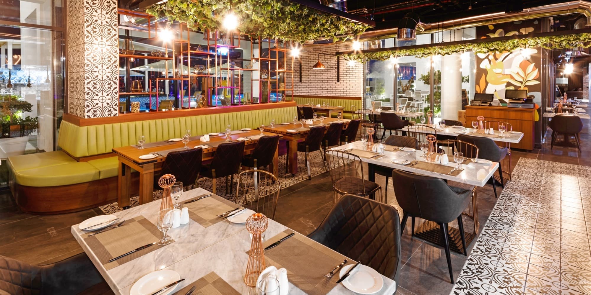 C Central Hotel and Resort The Palm