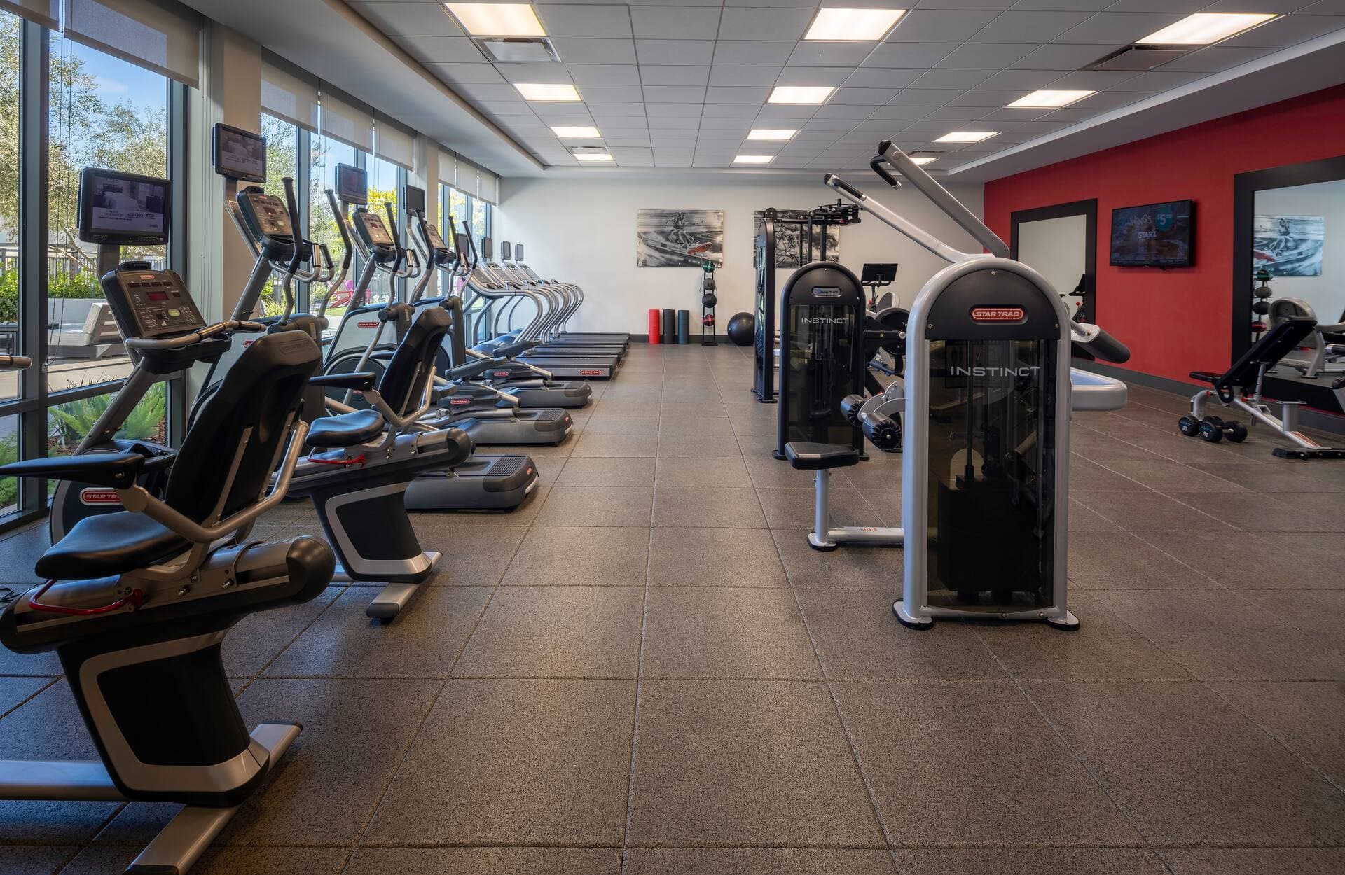 Hampton Inn Long Beach Airport