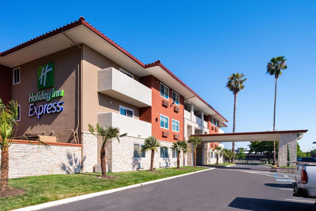 Holiday Inn Express - Santa Rosa North by IHG