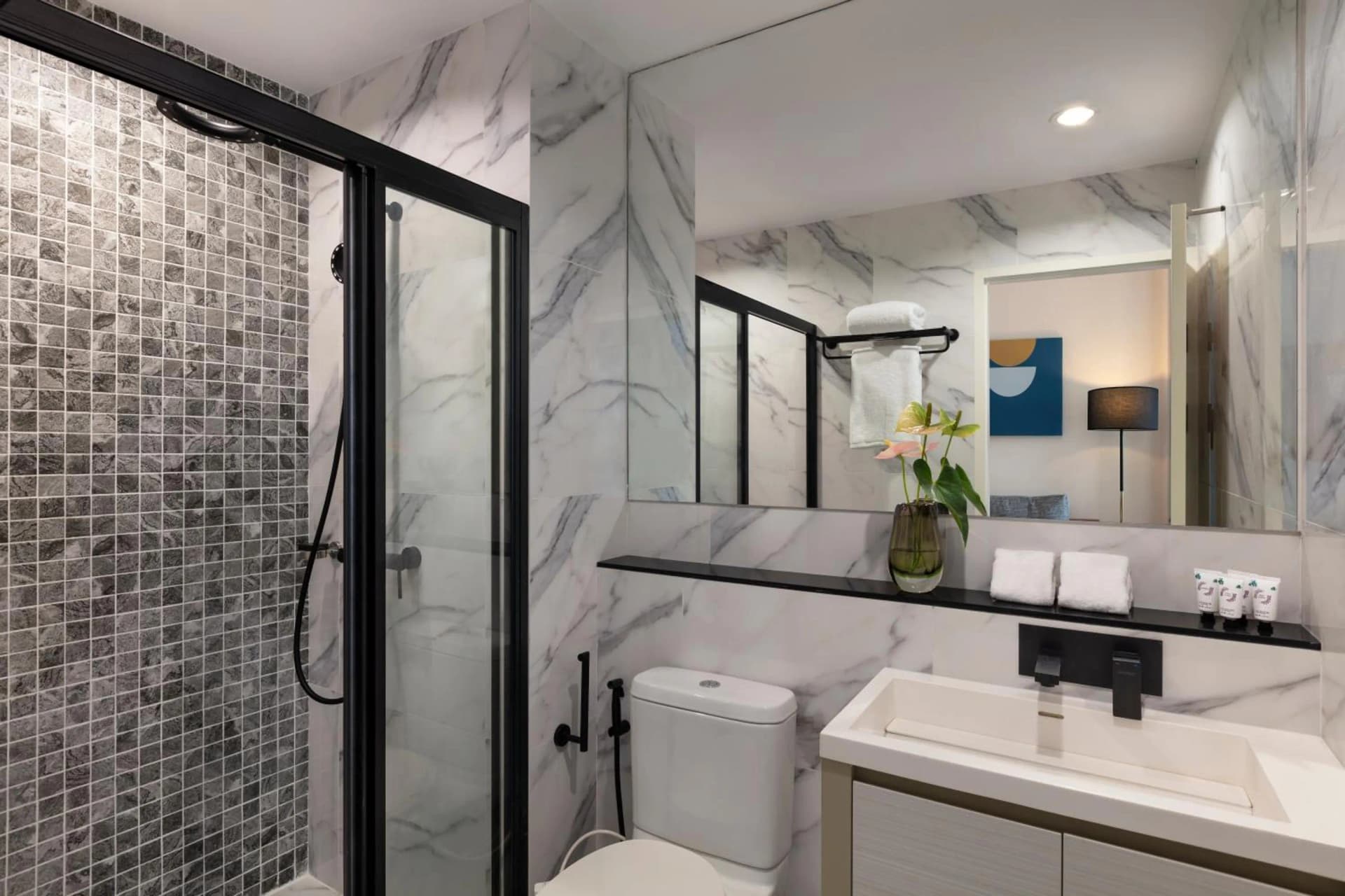 Oakwood Suites Tiwanon Bangkok