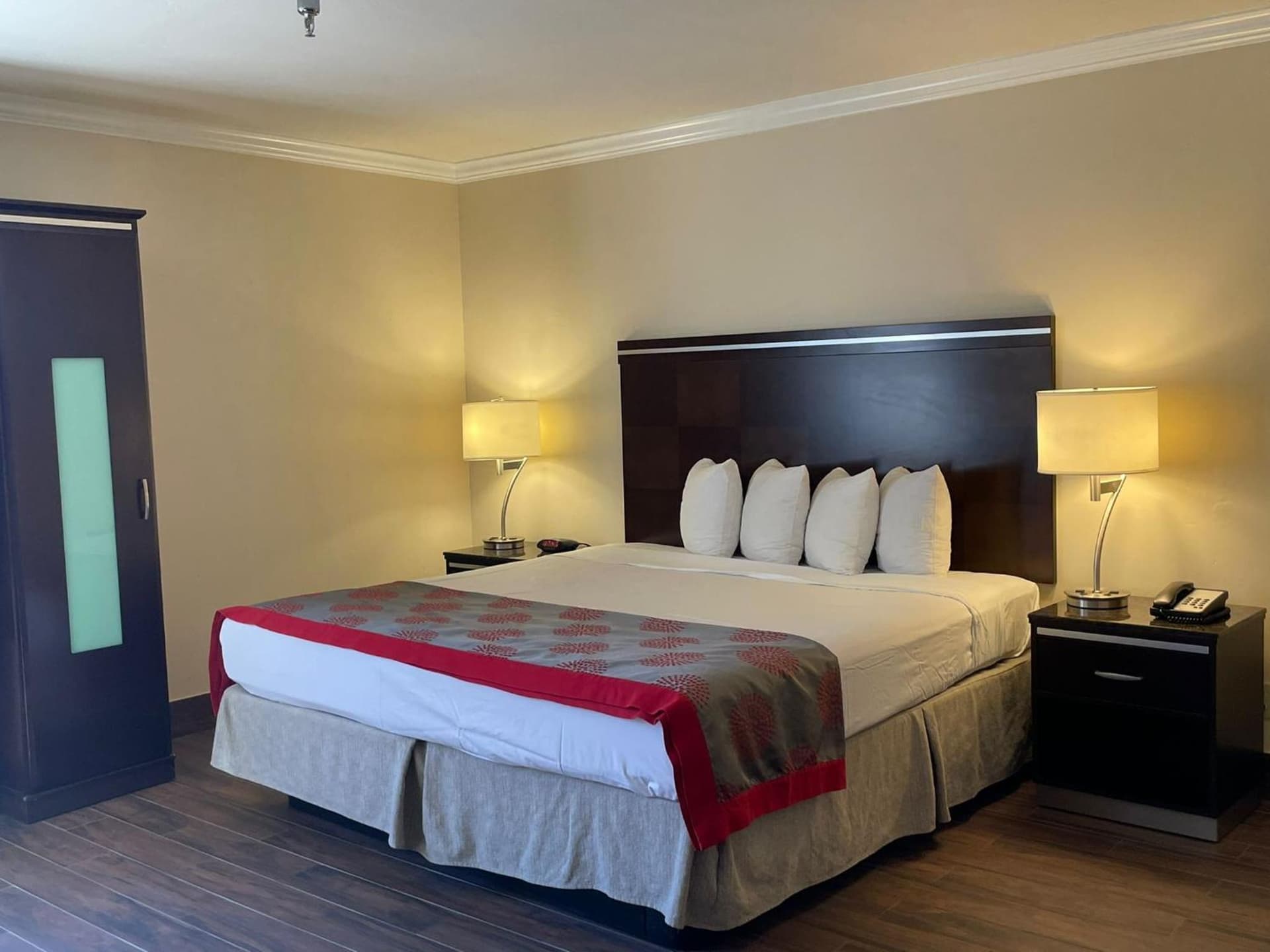 Ramada by Wyndham San Diego Poway Miramar
