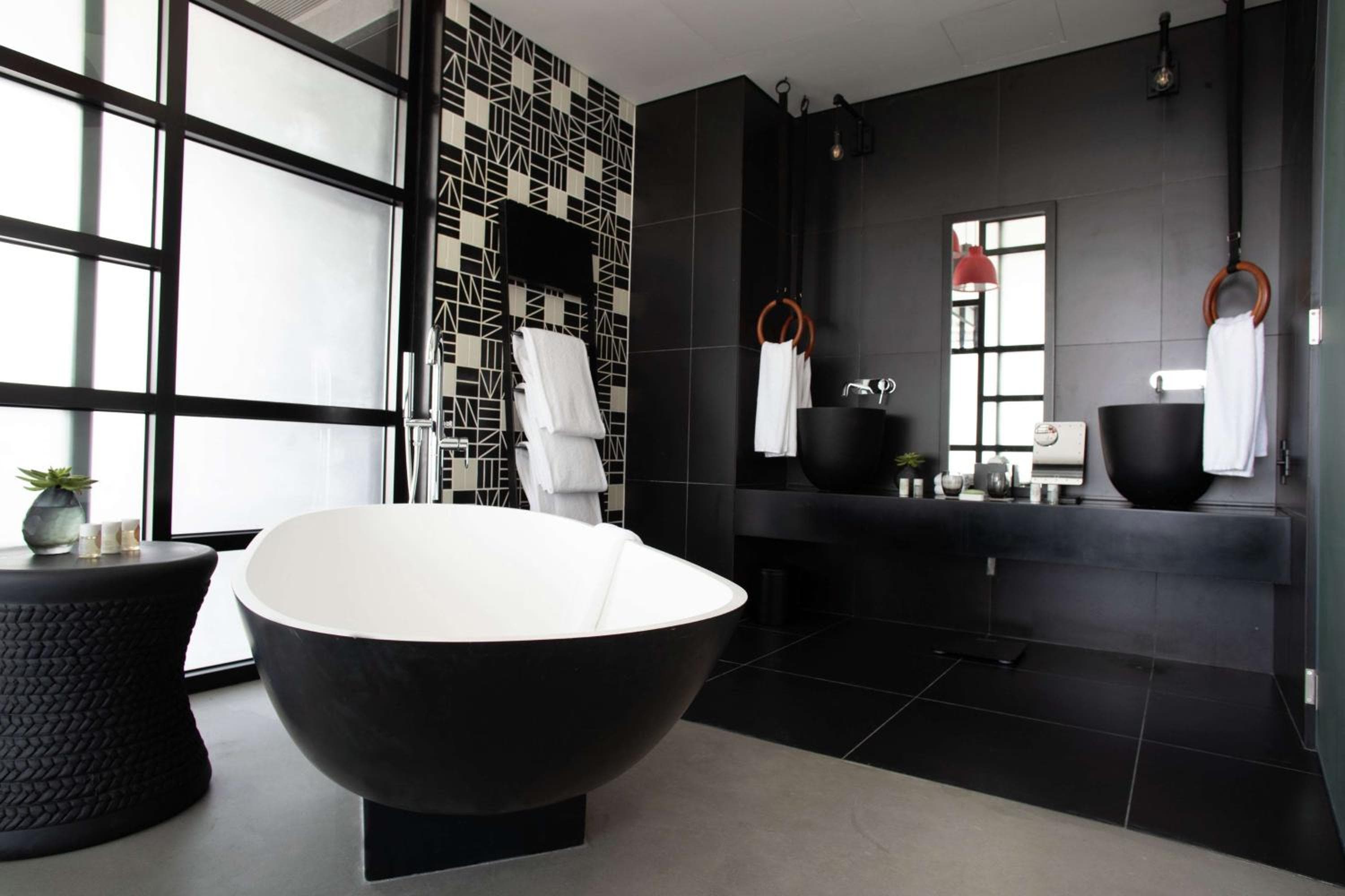 Canopy by Hilton Dubai Al Seef