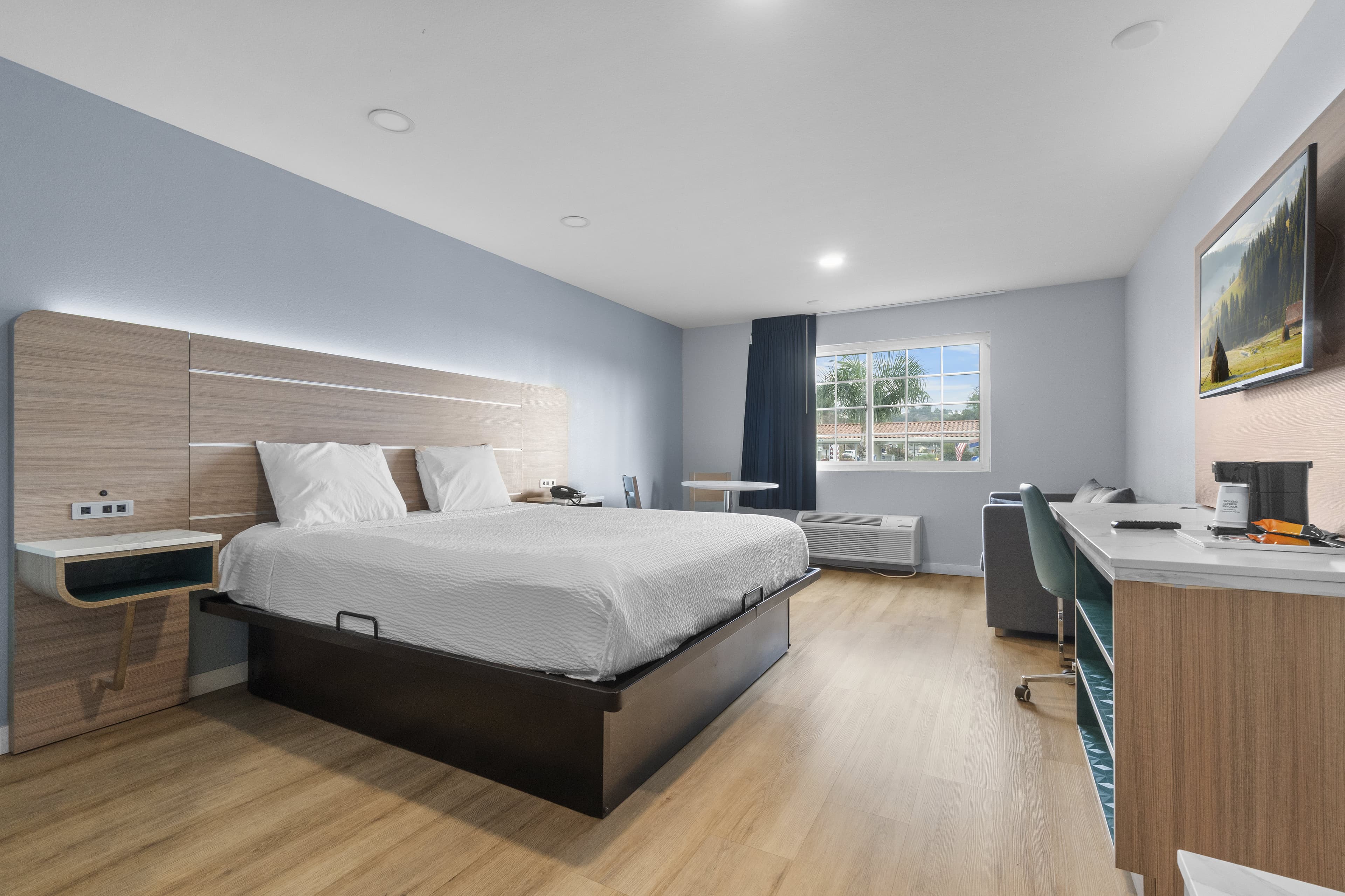 Travelodge by Wyndham Fairplex Pomona