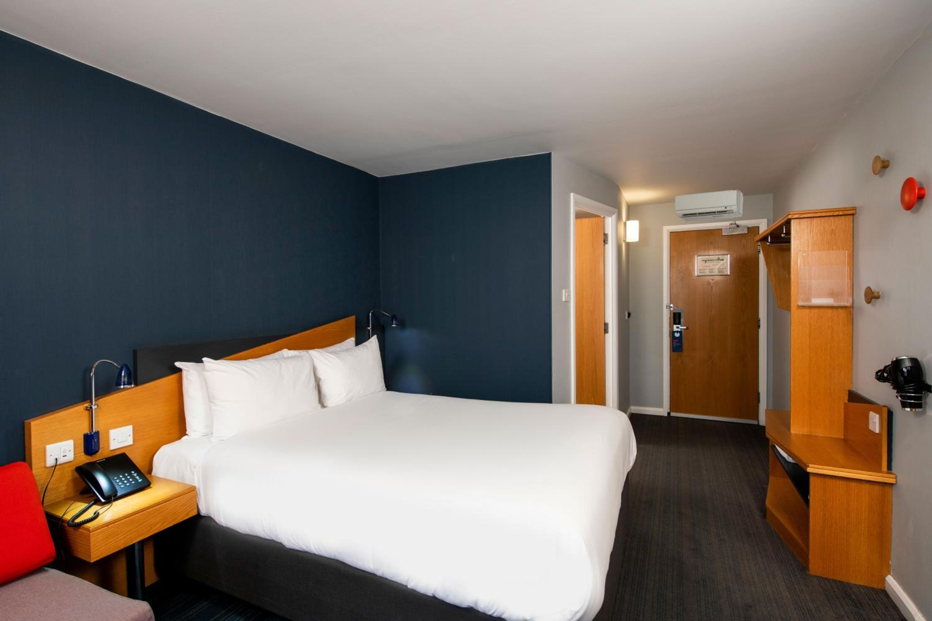 Holiday Inn Express Leeds City Centre by IHG