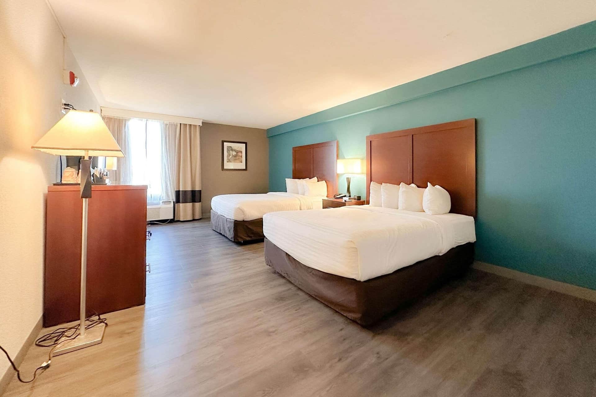 The Adventure Hotel by the Parks