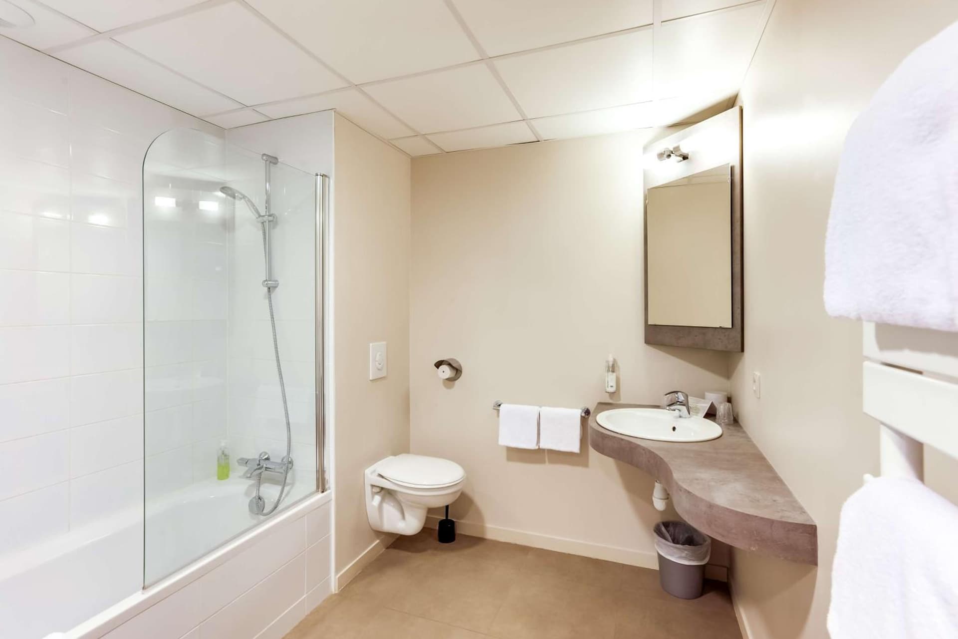 Brit Hotel Le Galion & Spa
