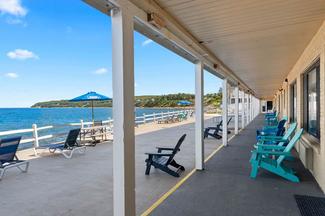 Pilgrim Sands Hotel on Long Beach