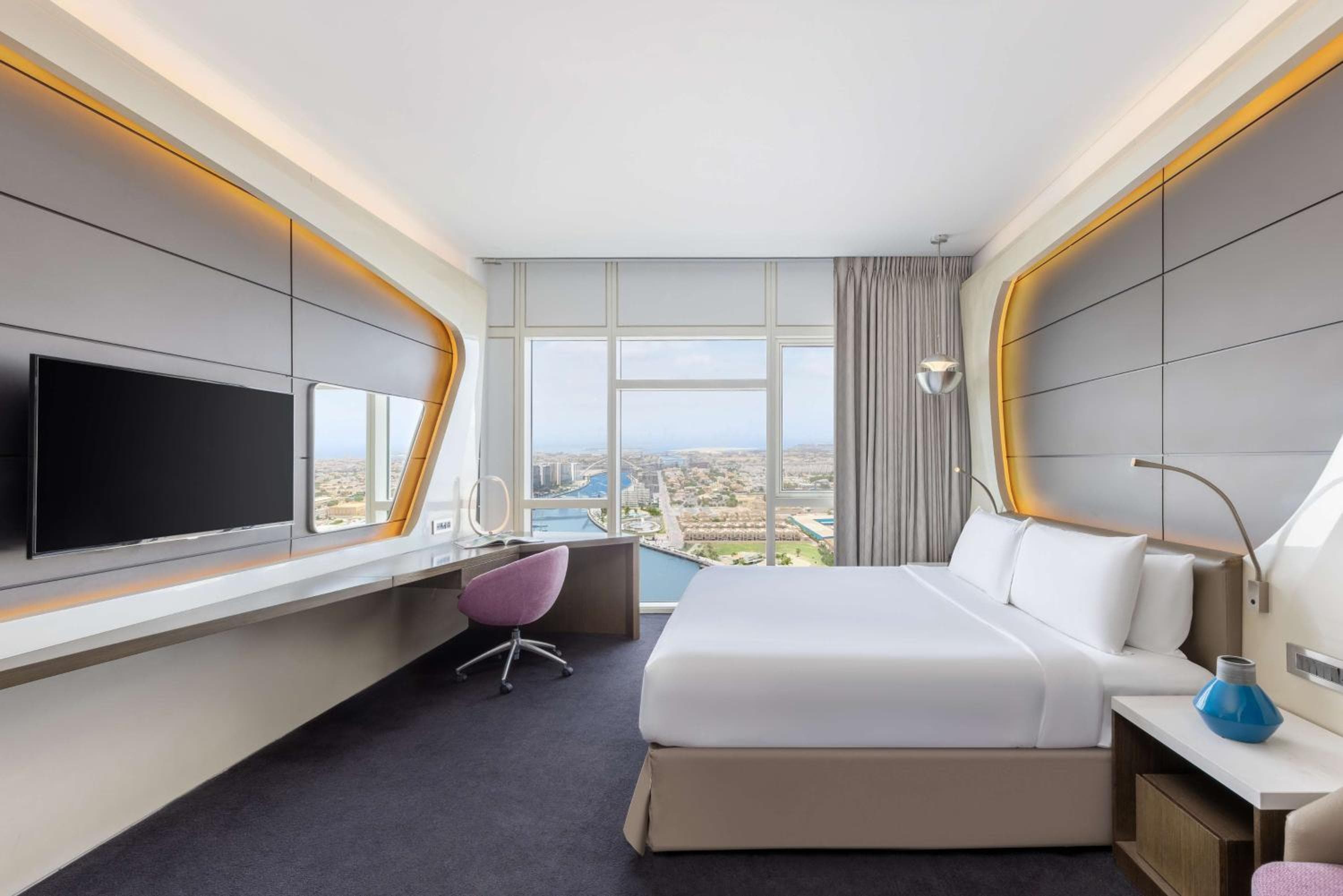 V Hotel Dubai, Curio Collection by Hilton