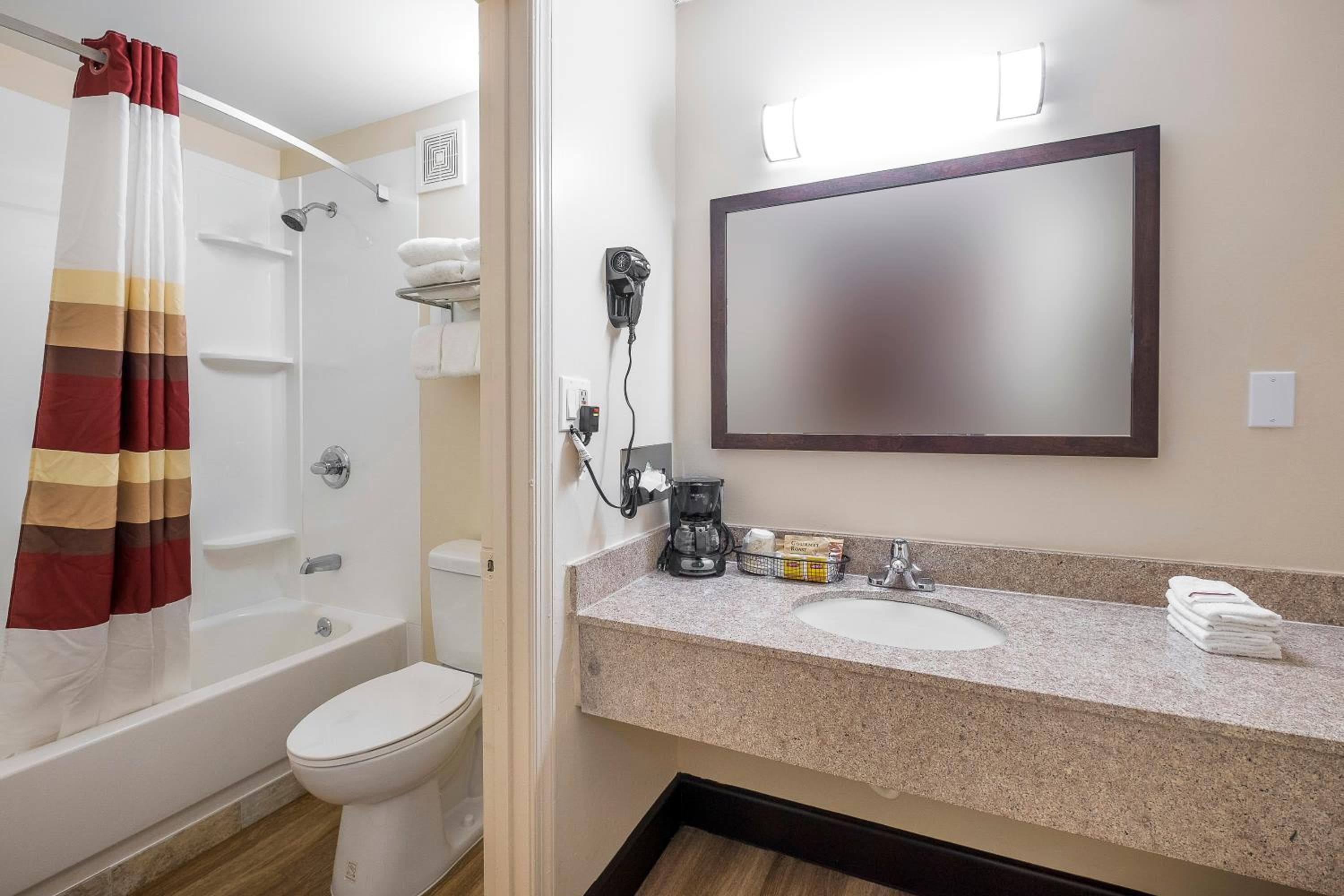 Red Roof Inn Fredericksburg North