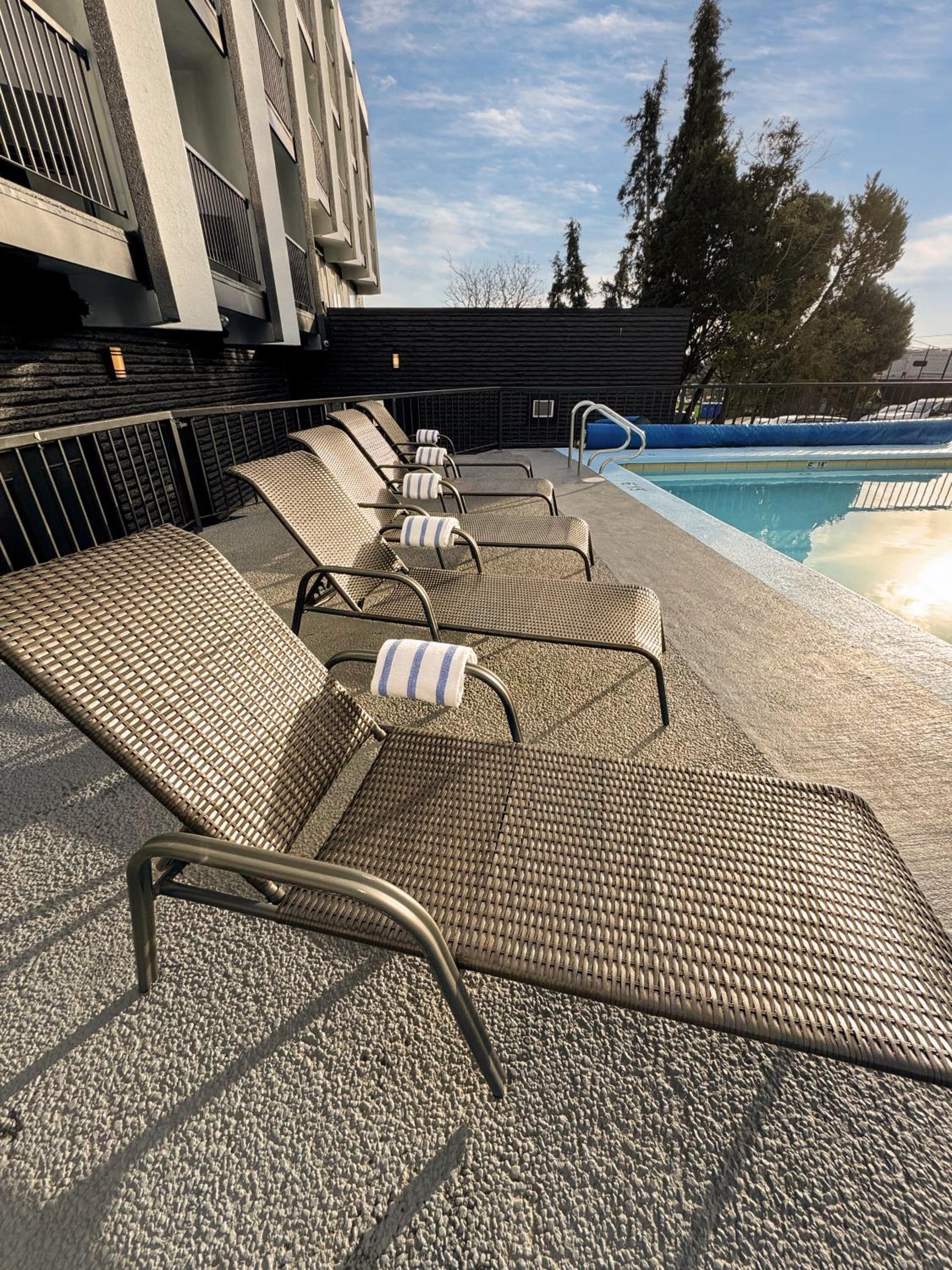 The Vic, Ascend Hotel Collection