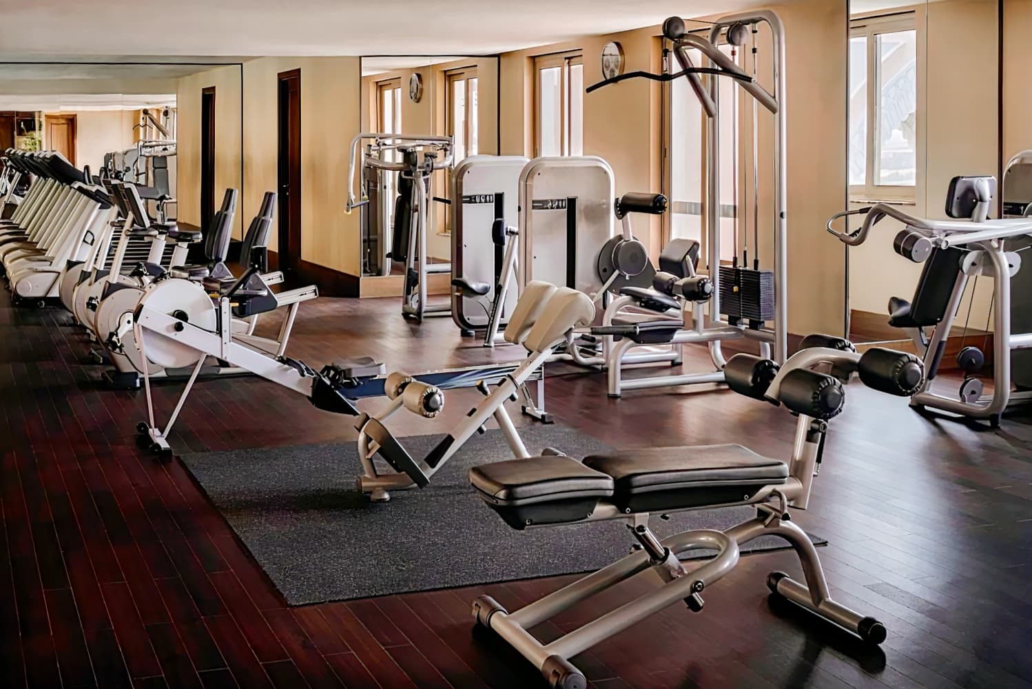 Mövenpick Hotel Ibn Battuta Gate