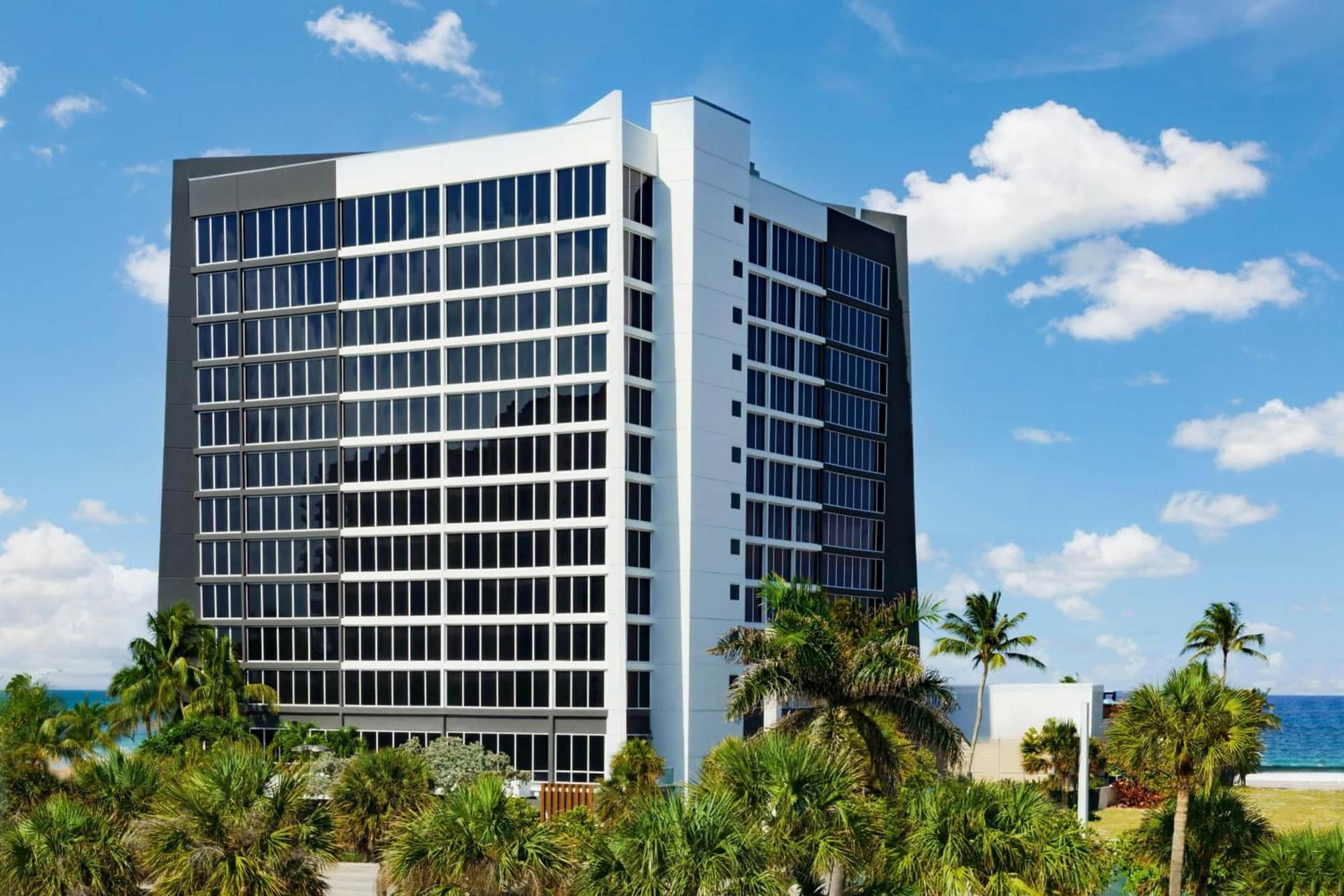 Courtyard by Marriott Oceanside Fort Lauderdale Beach